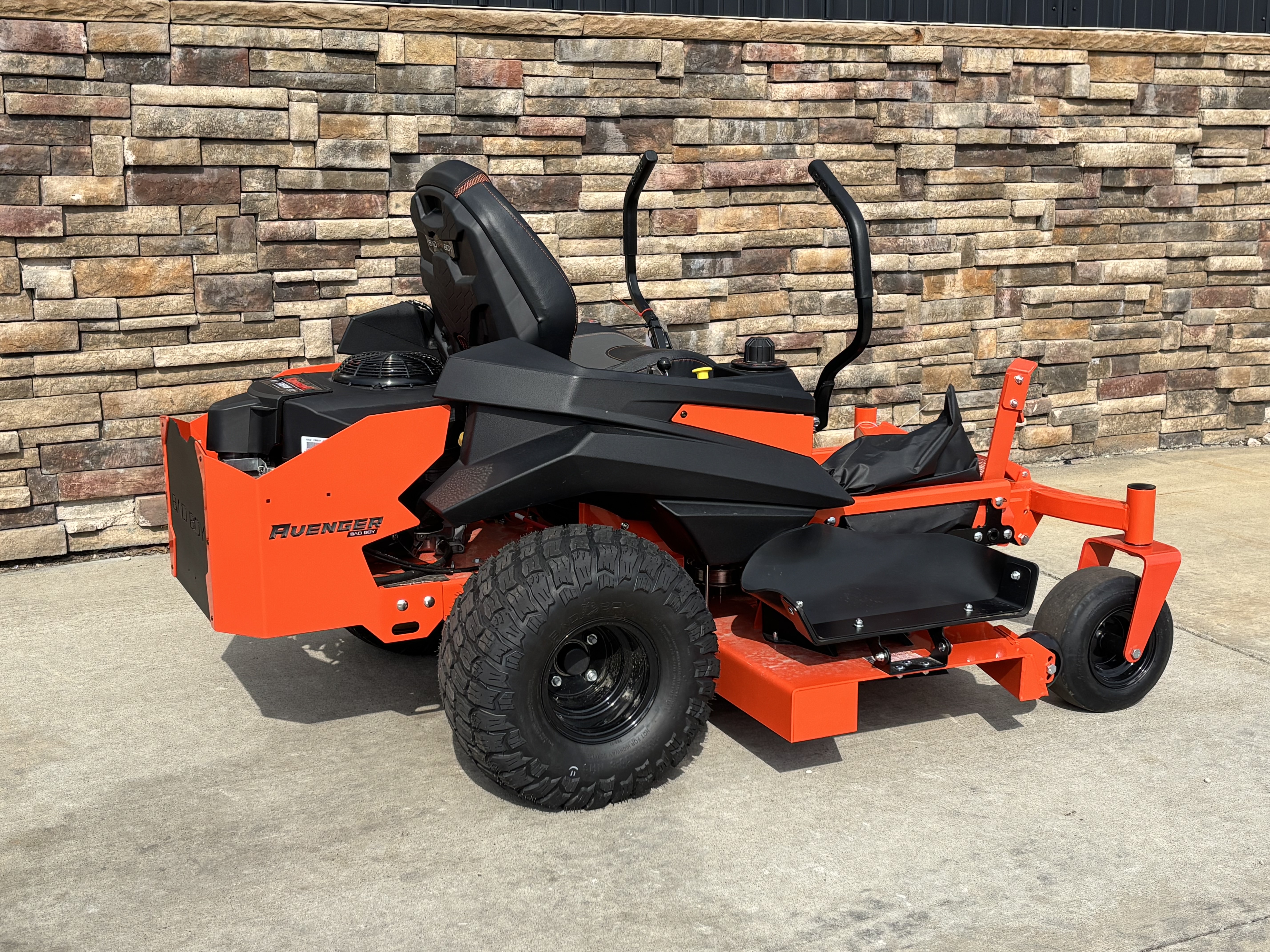 2026 Bad Boy Mowers ZT Avenger 54 in. Kawasaki FR691 23 hp in Columbia, Missouri - Photo 3