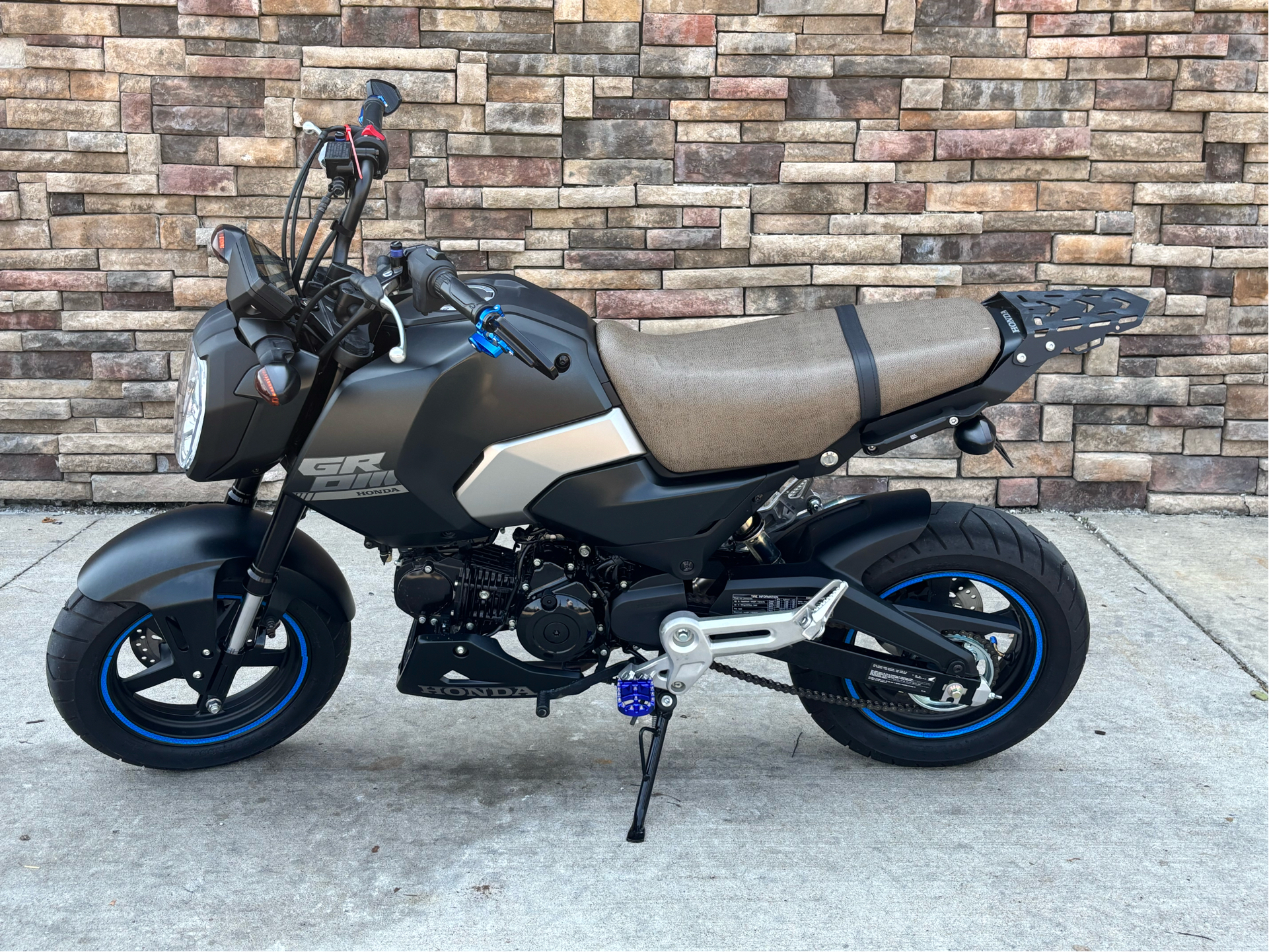 2025 Honda Grom SP in Columbia, Missouri - Photo 11