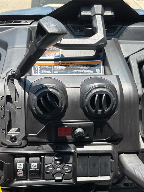 2025 Can-Am Defender MAX Limited in Columbia, Missouri - Photo 12
