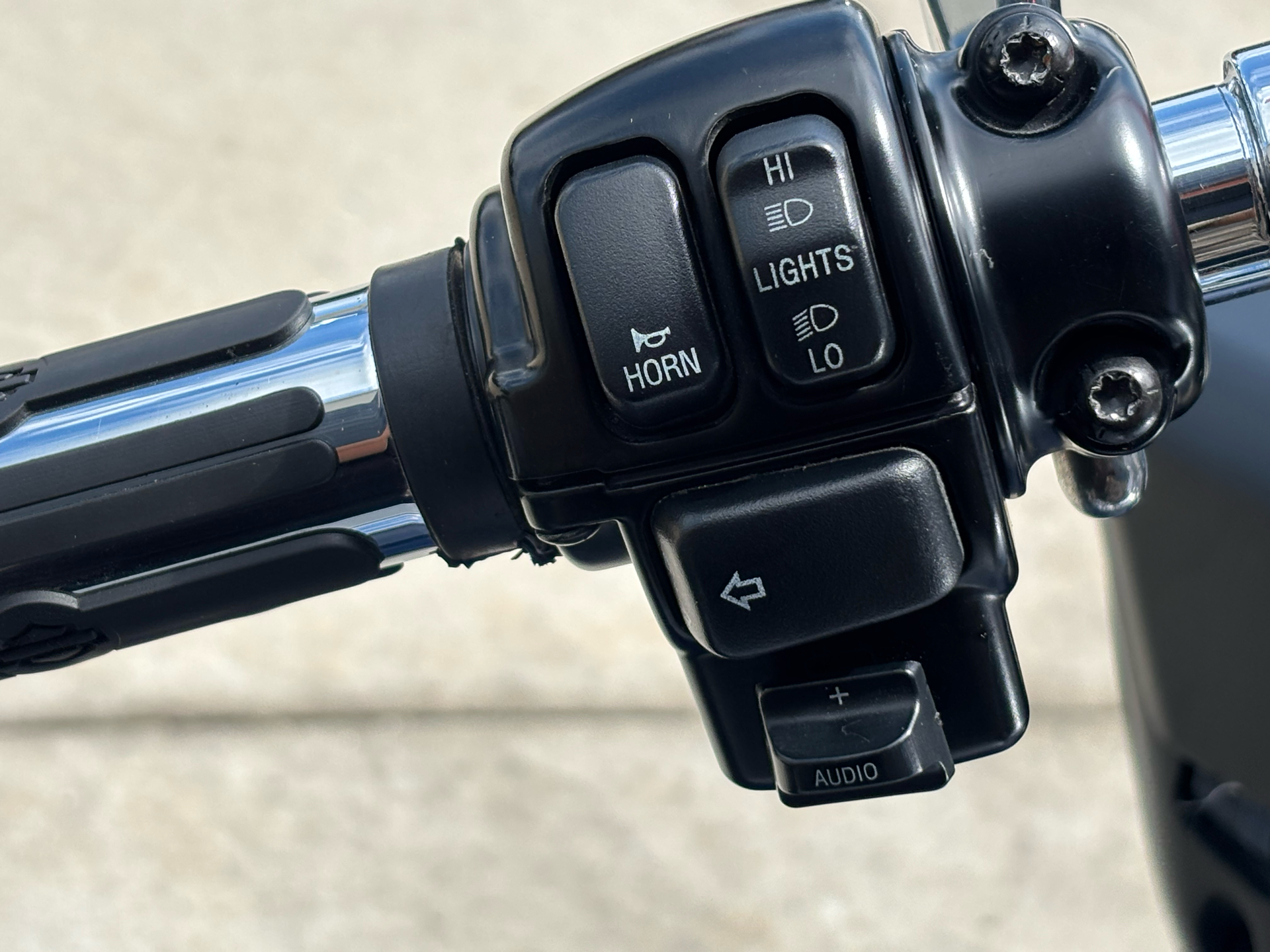 2013 Harley-Davidson Road Glide® Custom in Columbia, Missouri - Photo 8