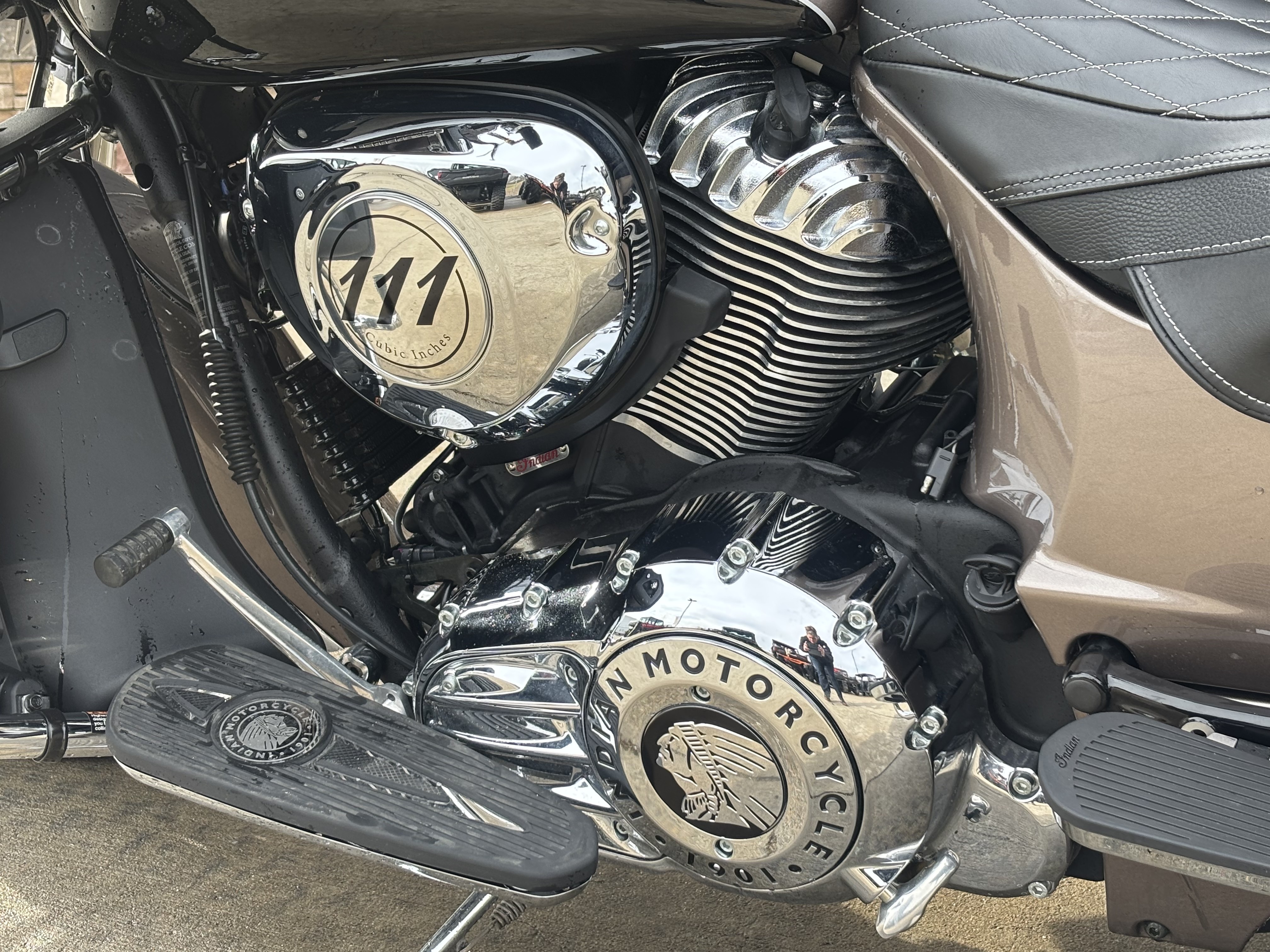 2019 Indian Motorcycle Roadmaster® ABS in Columbia, Missouri - Photo 11