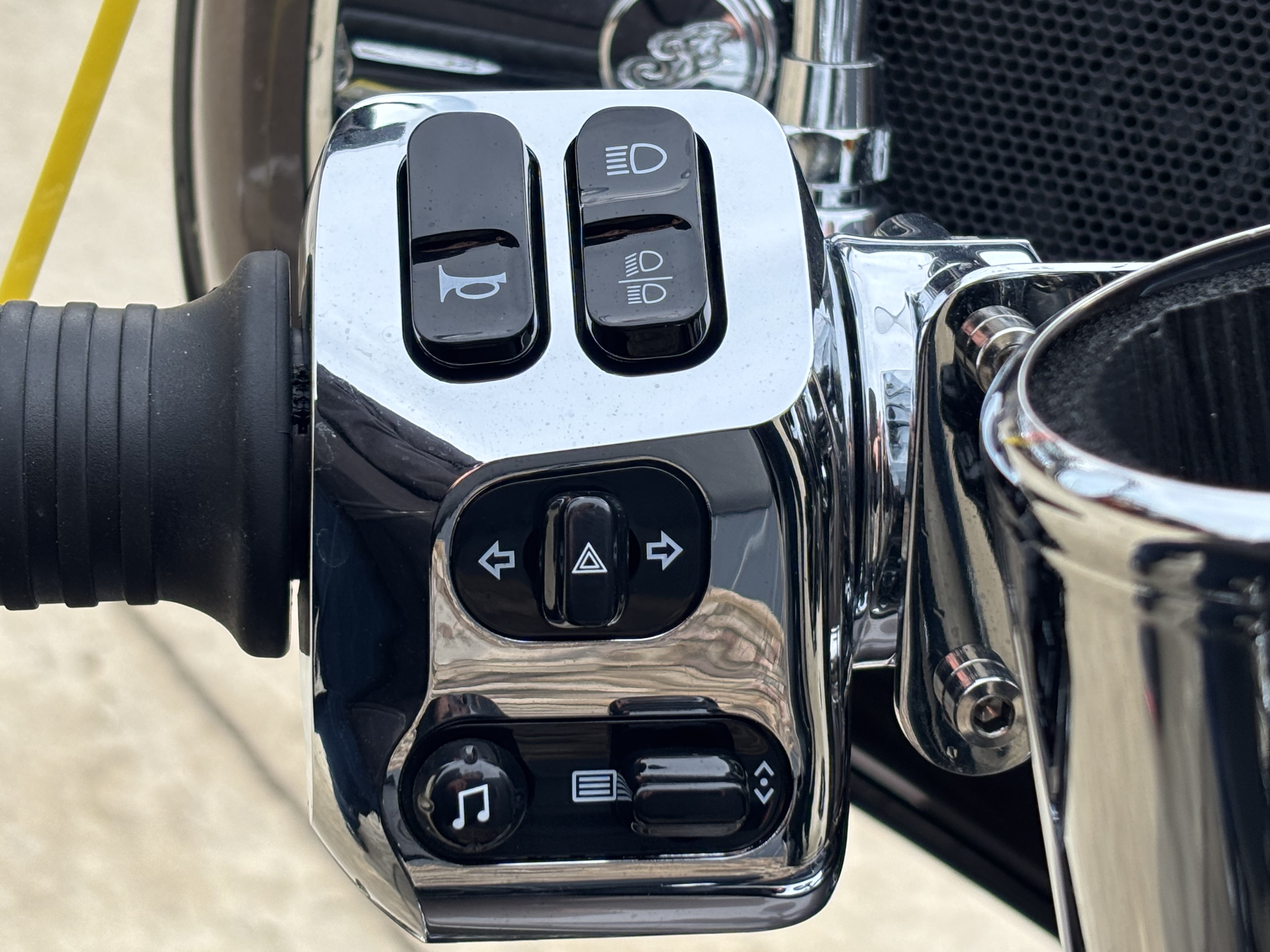 2019 Indian Motorcycle Roadmaster® ABS in Columbia, Missouri - Photo 15