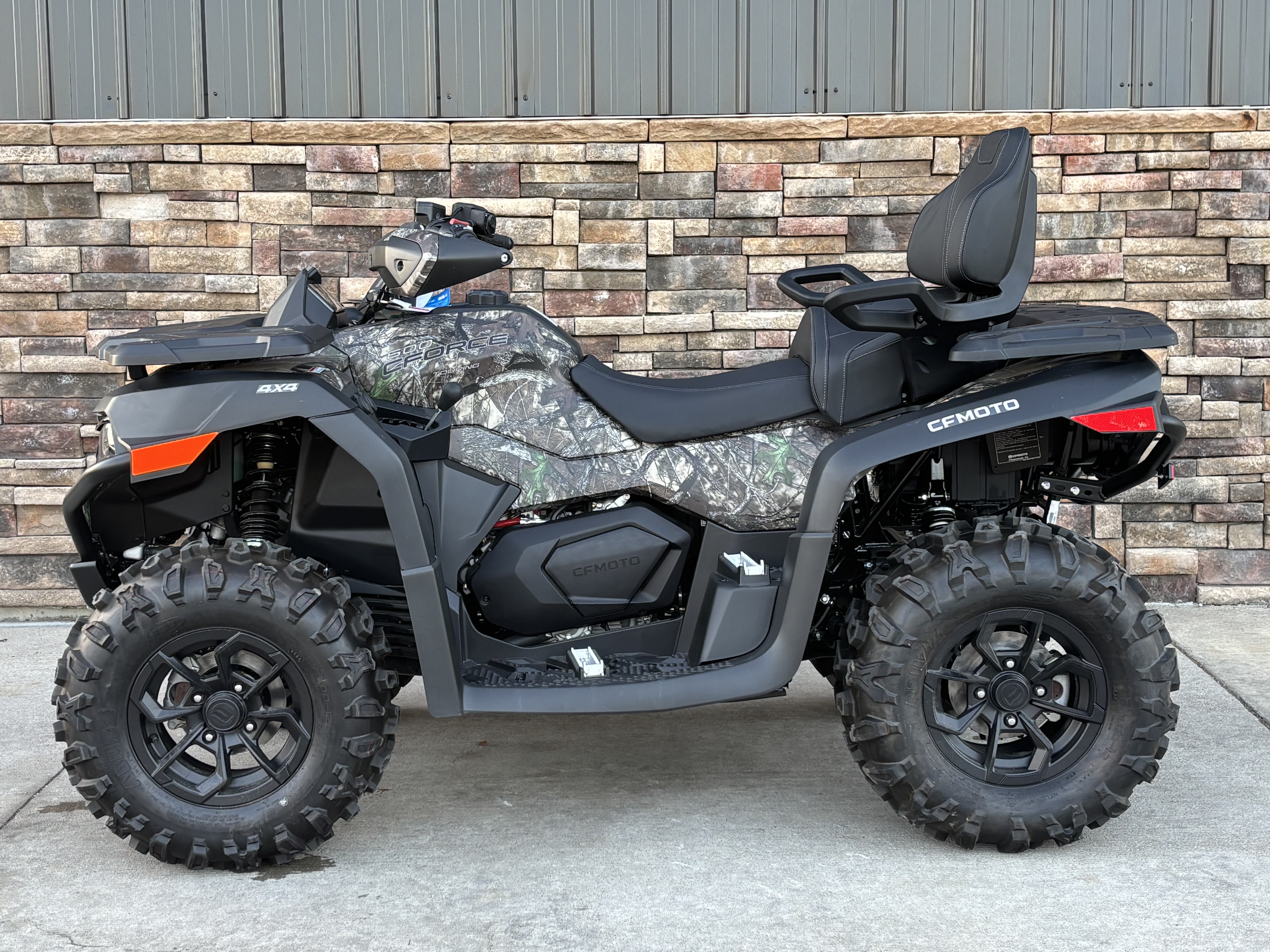 2025 CFMOTO CForce 600 Touring in Columbia, Missouri - Photo 14