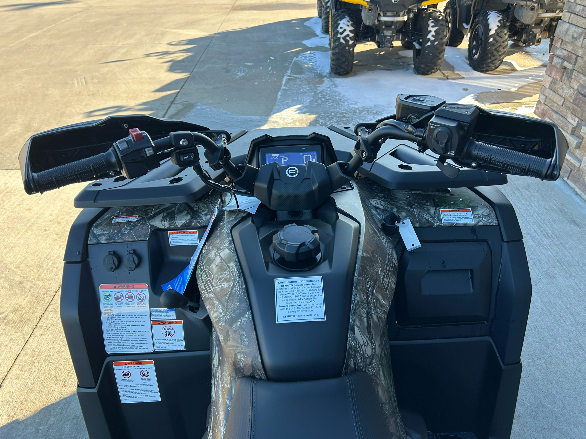 2025 CFMOTO CForce 600 Touring in Columbia, Missouri - Photo 7