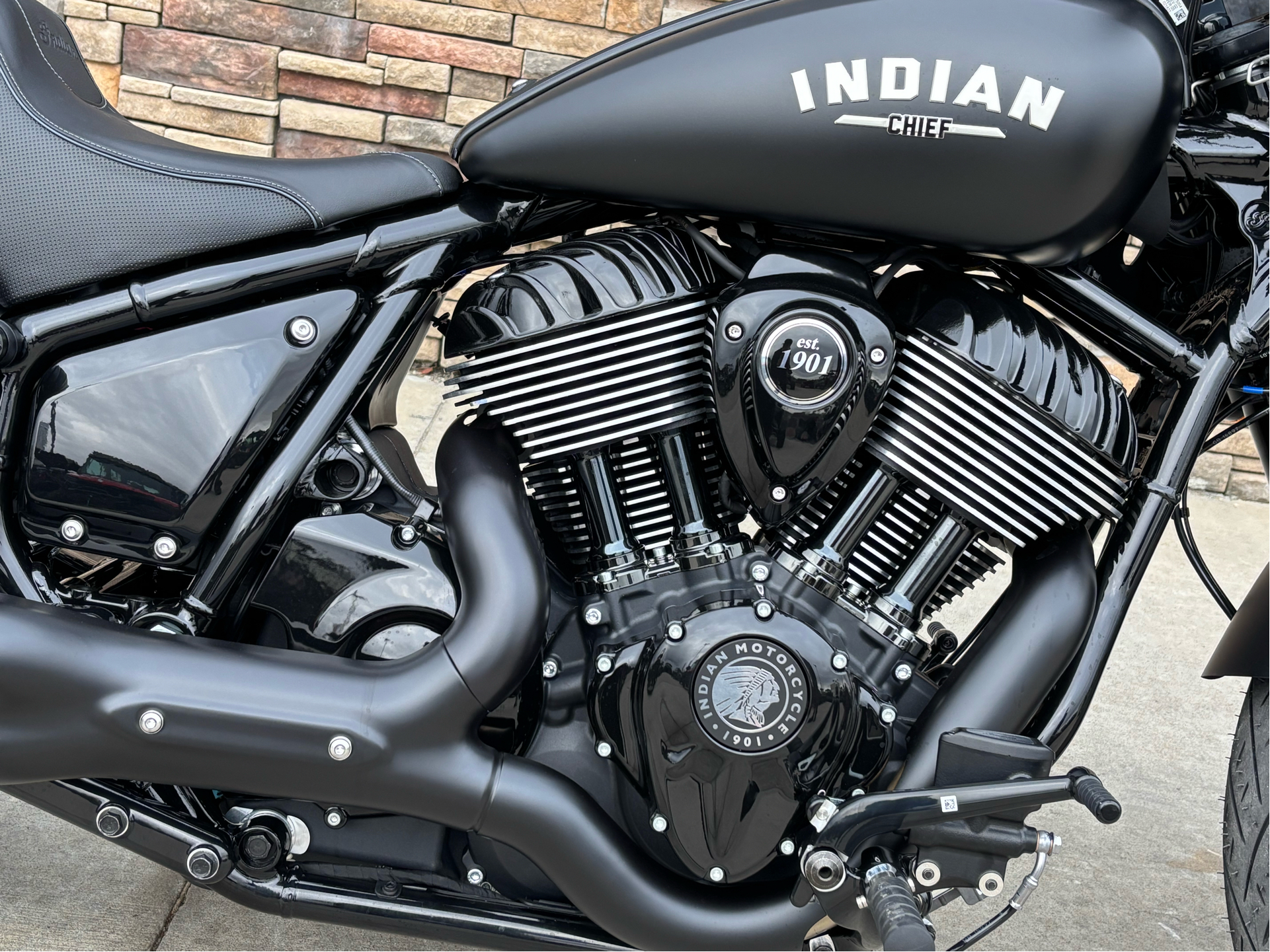 2025 Indian Motorcycle Sport Chief in Columbia, Missouri - Photo 12