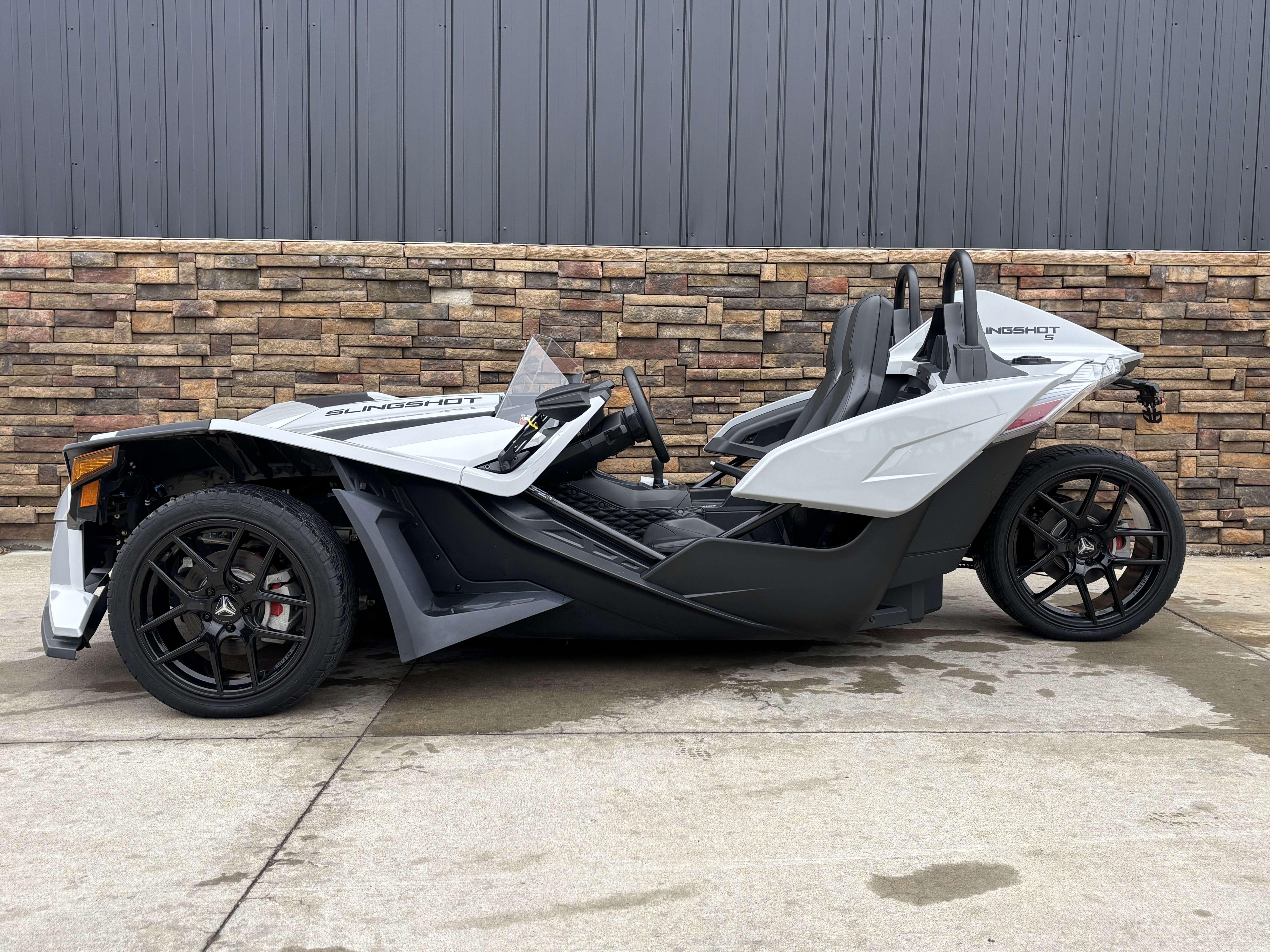 2022 Slingshot Slingshot S w/ Technology Package 1 Manual in Columbia, Missouri - Photo 18