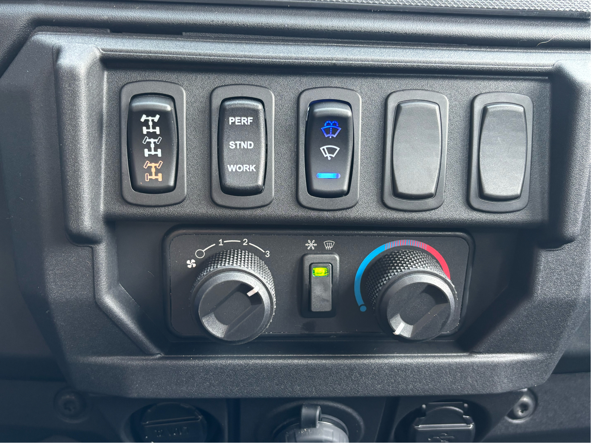 2026 Polaris Ranger Crew XP 1000 NorthStar Edition Premium in Columbia, Missouri - Photo 10