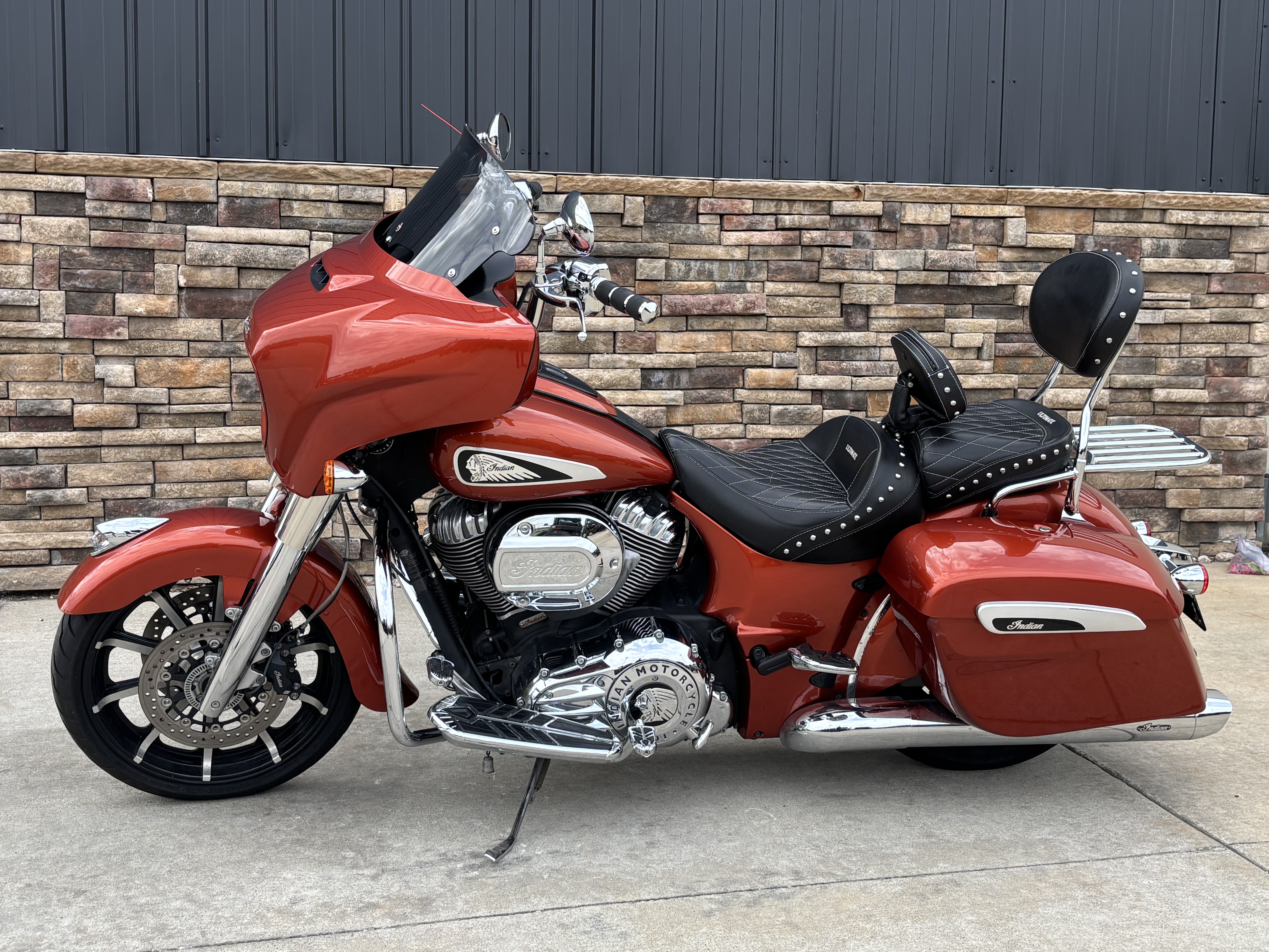 2019 Indian Motorcycle Chieftain® Limited Icon Series in Columbia, Missouri - Photo 3