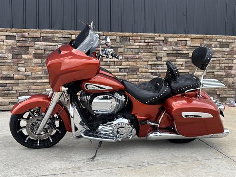 2019 Indian Motorcycle Chieftain® Limited Icon Series in Columbia, Missouri - Photo 3
