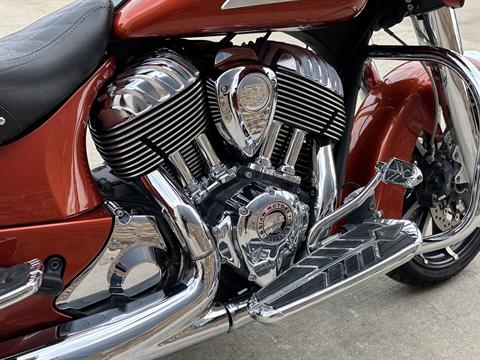 2019 Indian Motorcycle Chieftain® Limited Icon Series in Columbia, Missouri - Photo 10