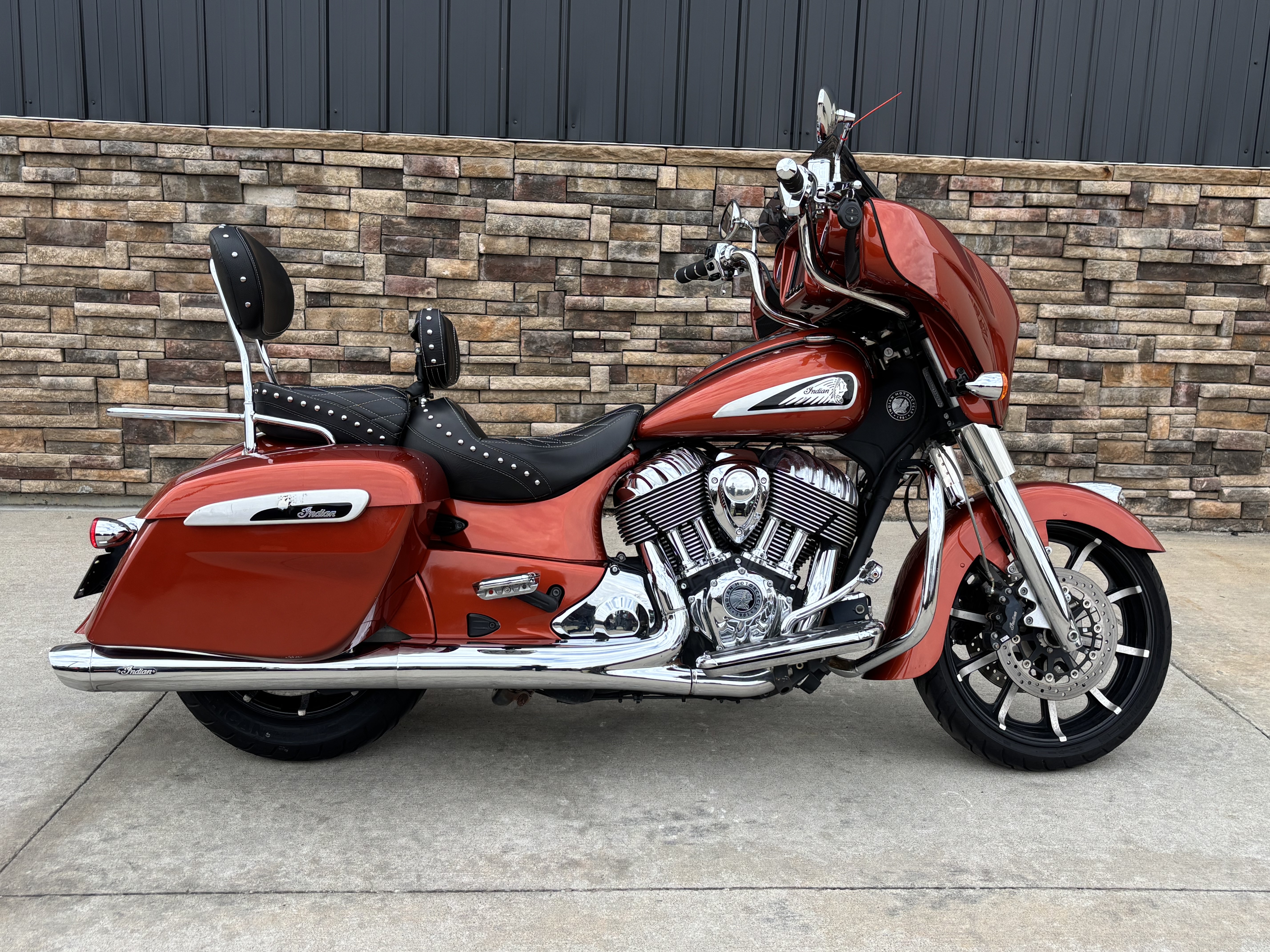 2019 Indian Motorcycle Chieftain® Limited Icon Series in Columbia, Missouri - Photo 16