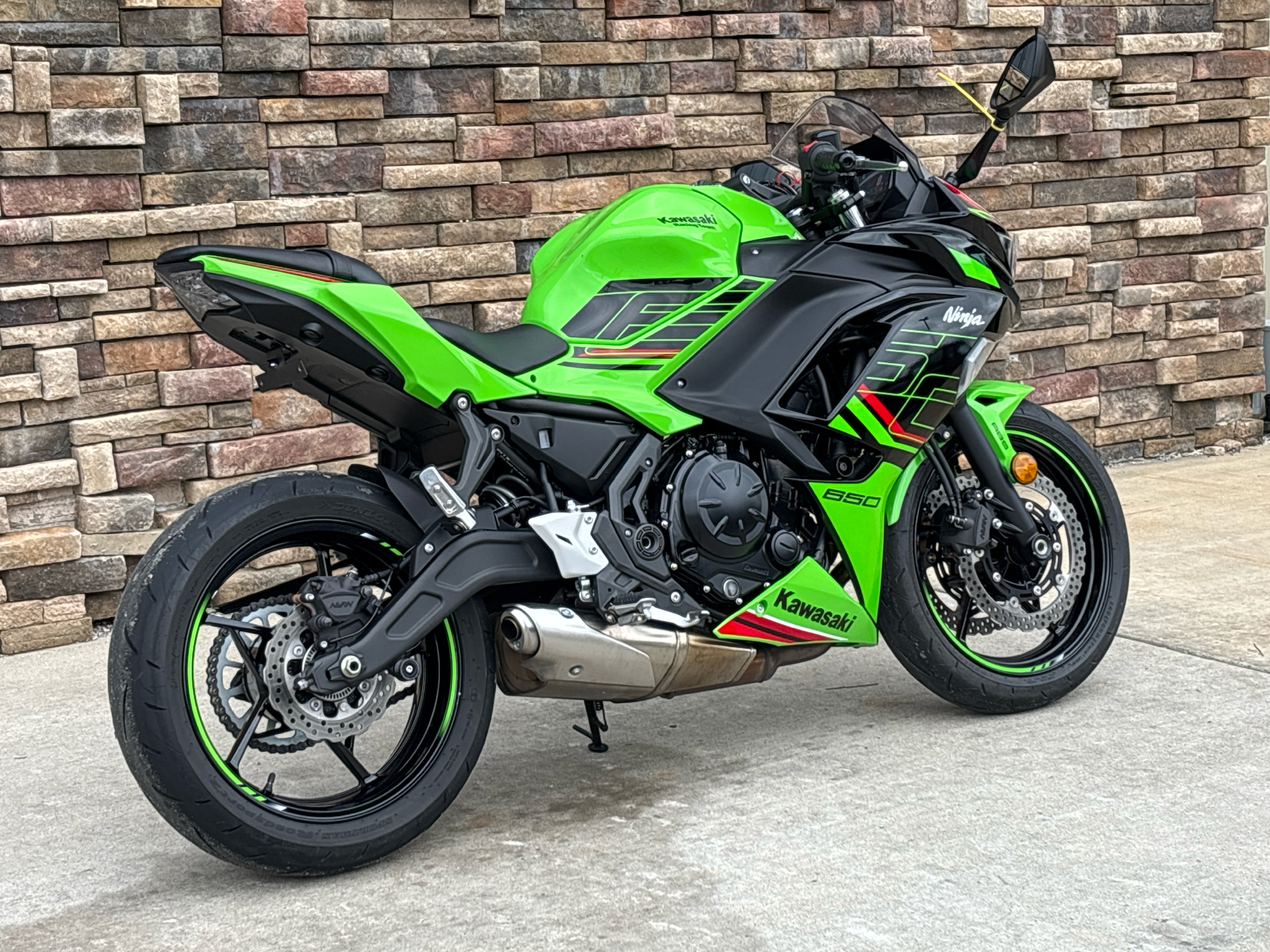 2024 Kawasaki Ninja 650 ABS in Columbia, Missouri - Photo 3