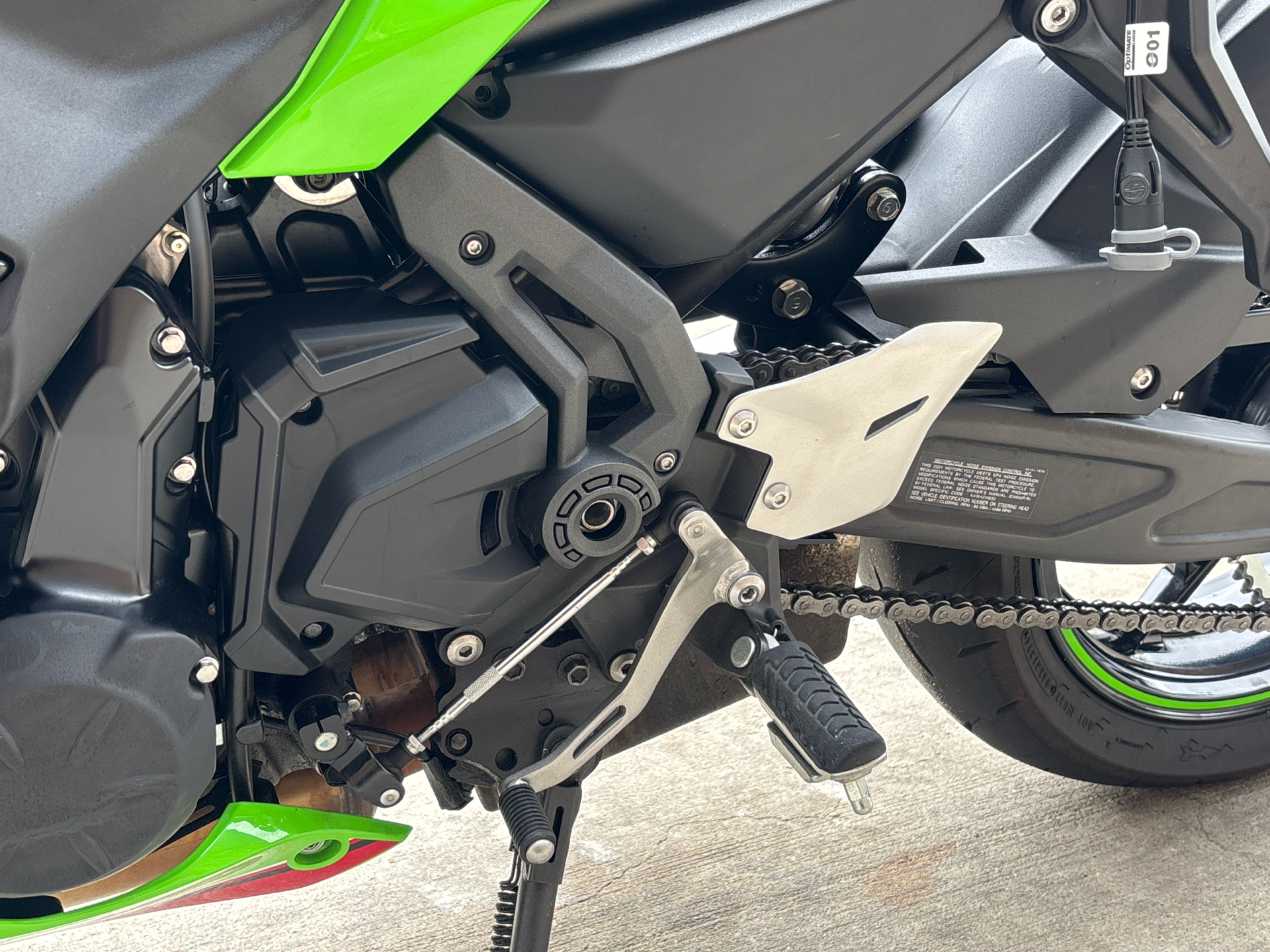 2024 Kawasaki Ninja 650 ABS in Columbia, Missouri - Photo 8