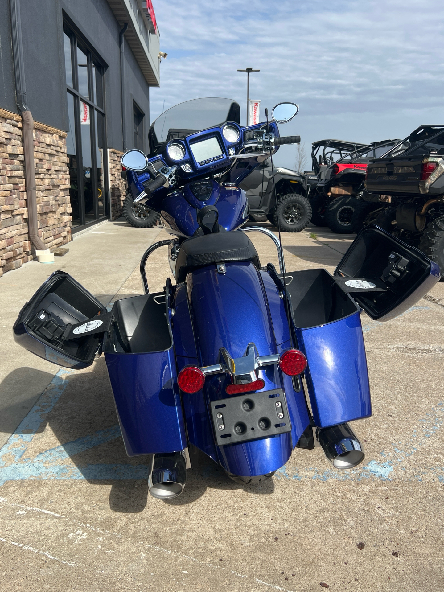 2023 Indian Motorcycle Chieftain® Limited in Columbia, Missouri - Photo 4