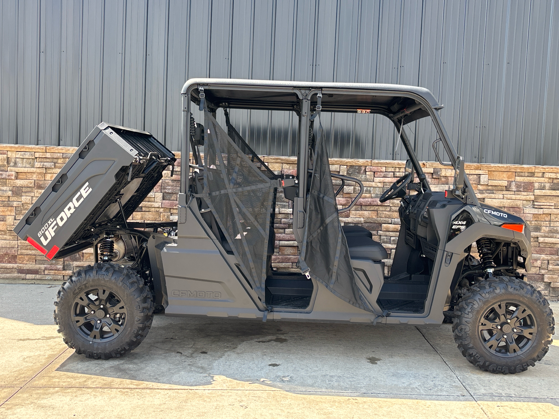 2025 CFMOTO UForce 800 XL in Columbia, Missouri - Photo 9