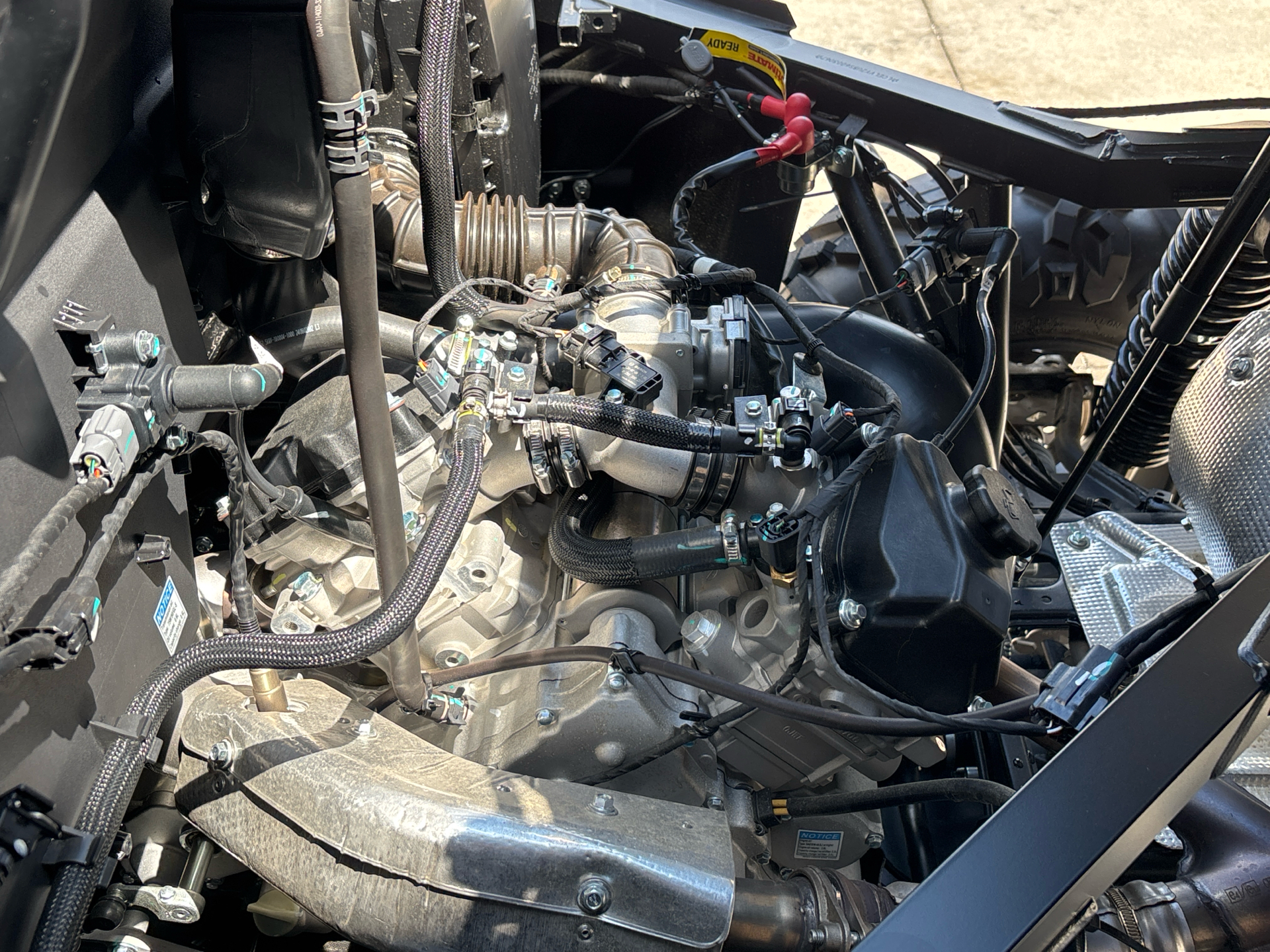 2025 CFMOTO UForce 800 XL in Columbia, Missouri - Photo 10