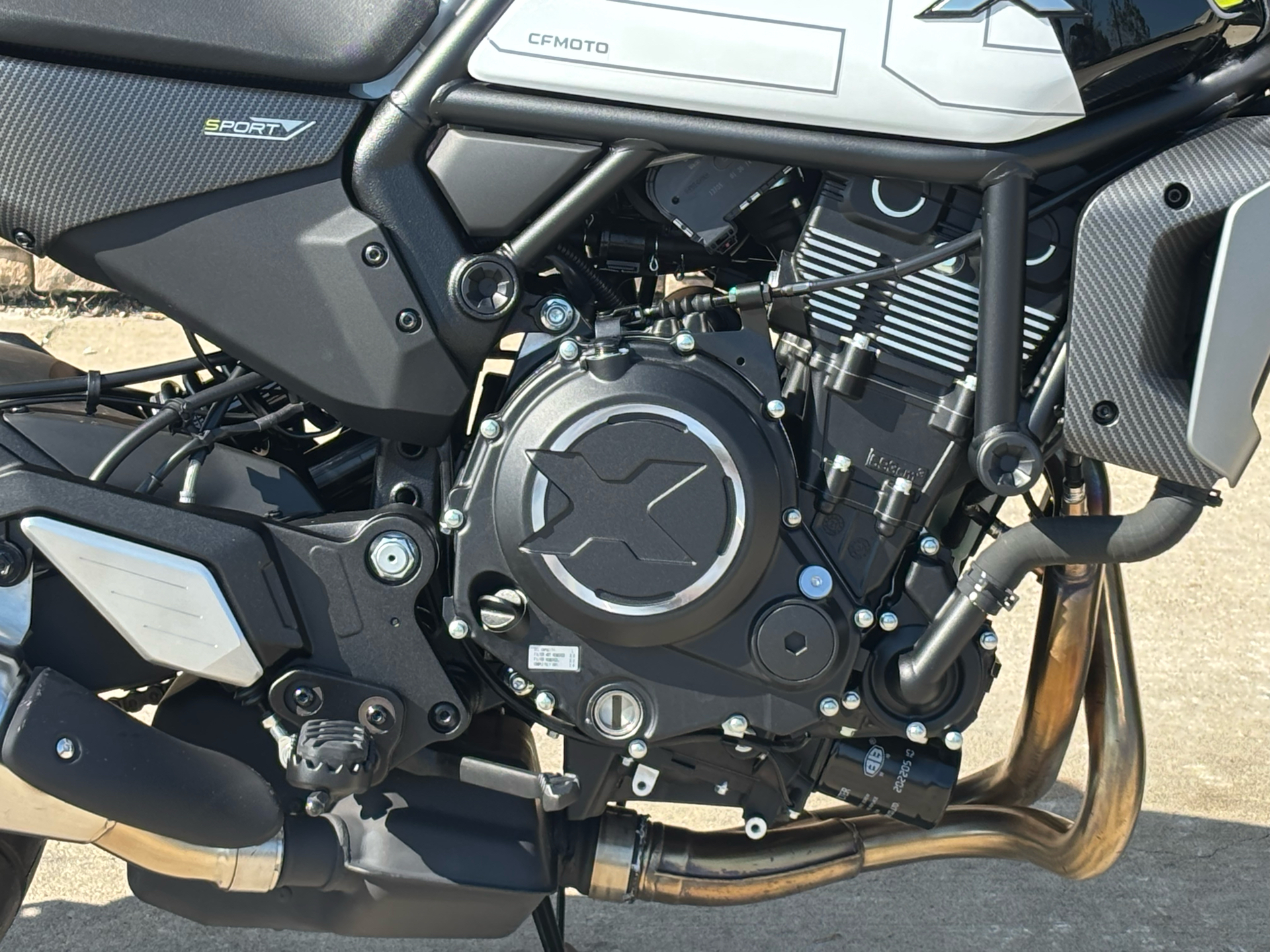 2022 CFMOTO 700CL-X Sport in Columbia, Missouri - Photo 8