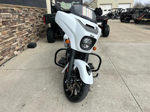 2024 Indian Motorcycle Chieftain® Dark Horse® in Columbia, Missouri - Photo 2