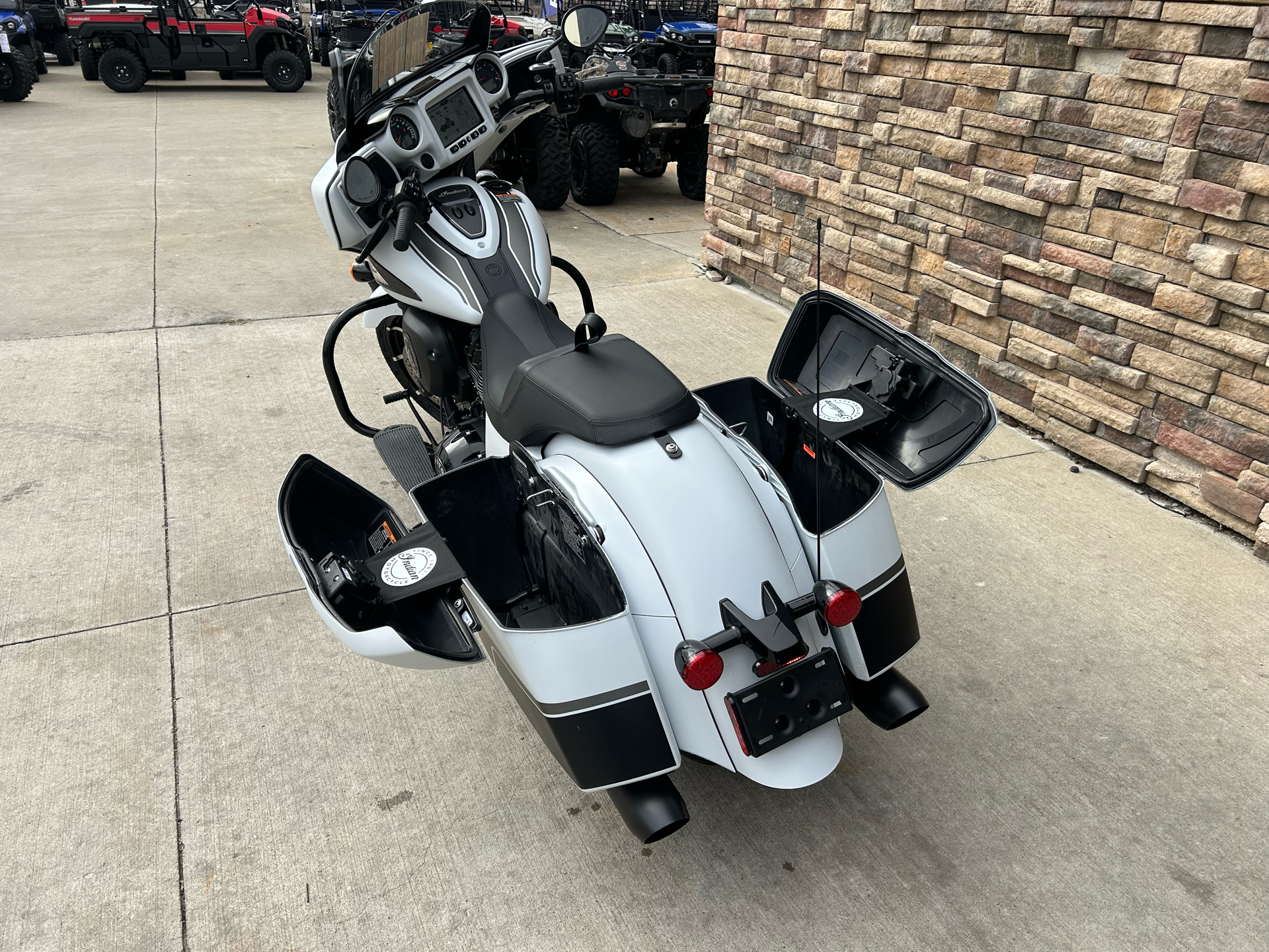 2024 Indian Motorcycle Chieftain® Dark Horse® in Columbia, Missouri - Photo 5