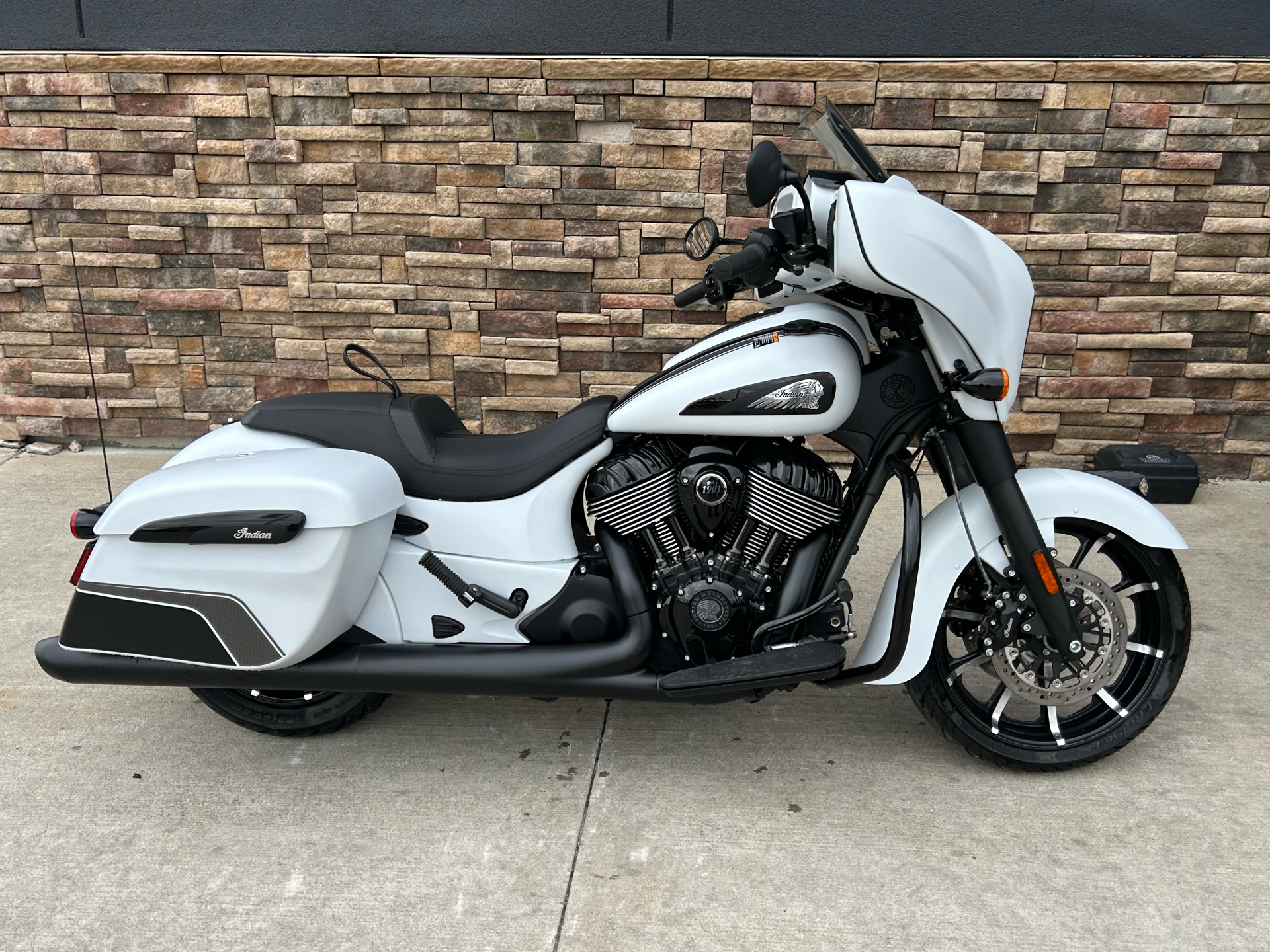 2024 Indian Motorcycle Chieftain® Dark Horse® in Columbia, Missouri - Photo 11