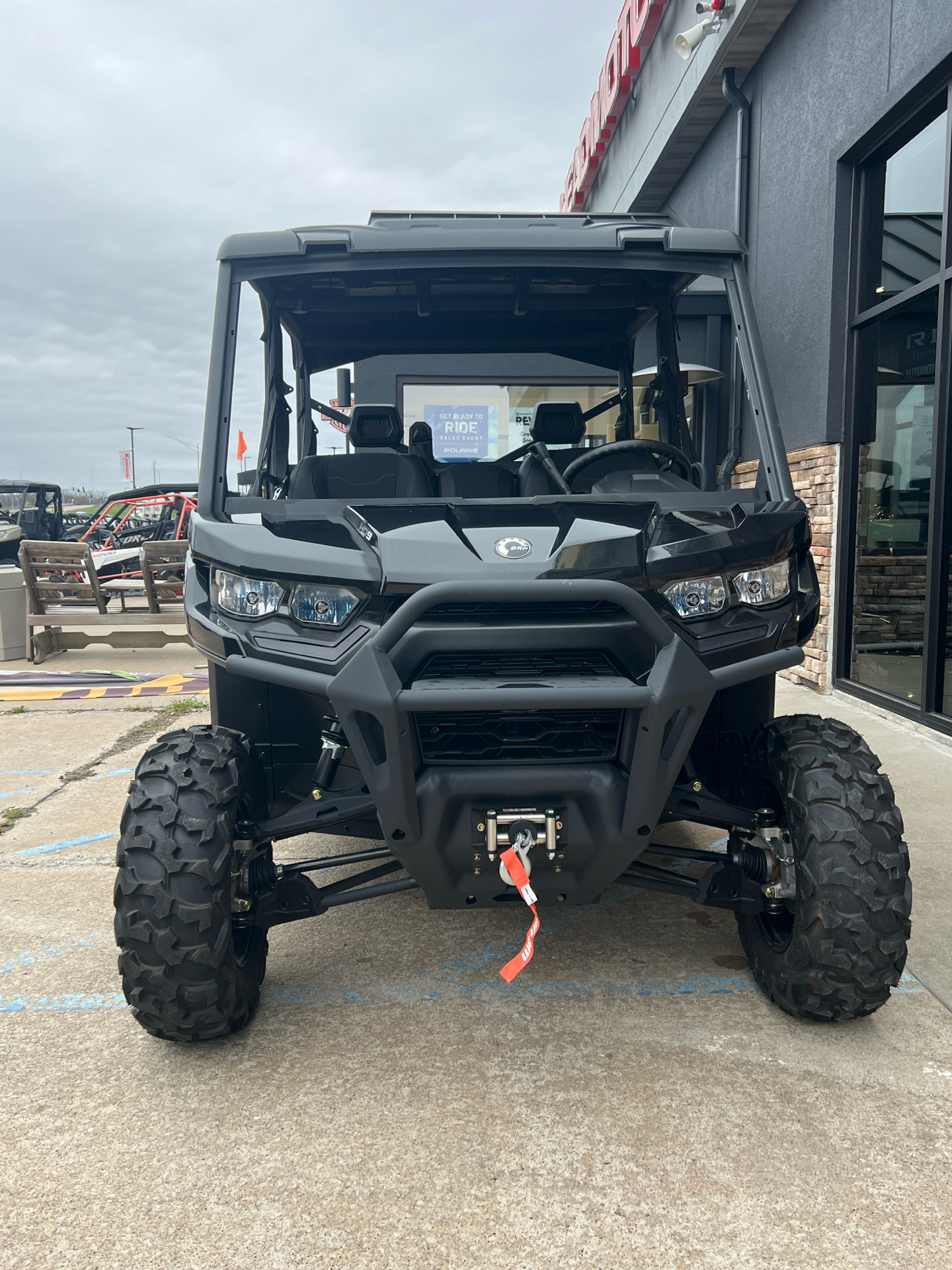 2025 Can-Am Defender MAX XT HD9 in Columbia, Missouri - Photo 4