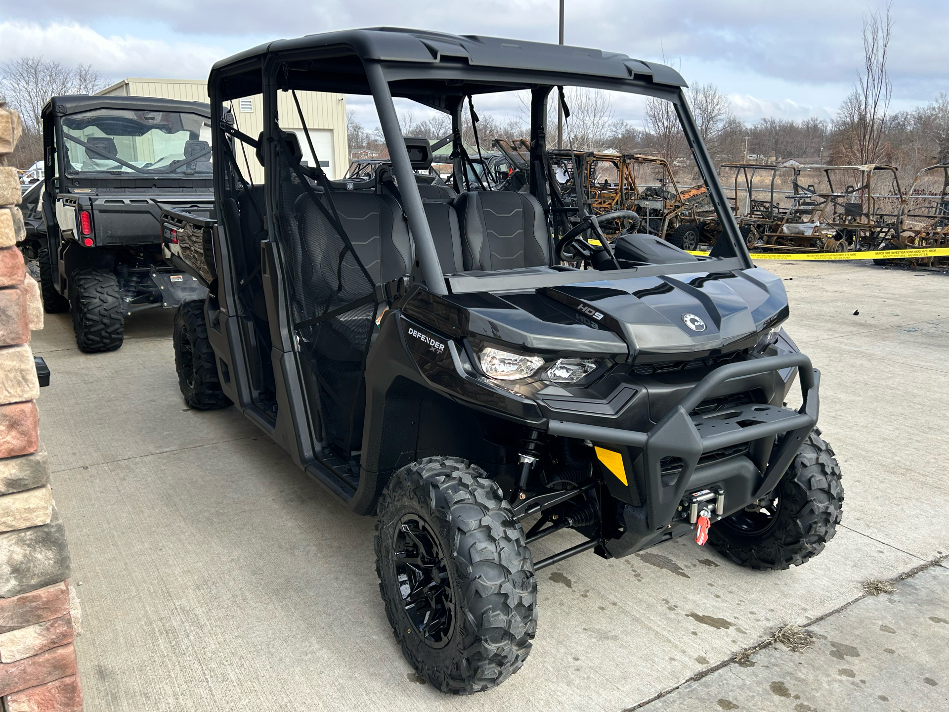 2025 Can-Am Defender MAX XT HD9 in Columbia, Missouri - Photo 4