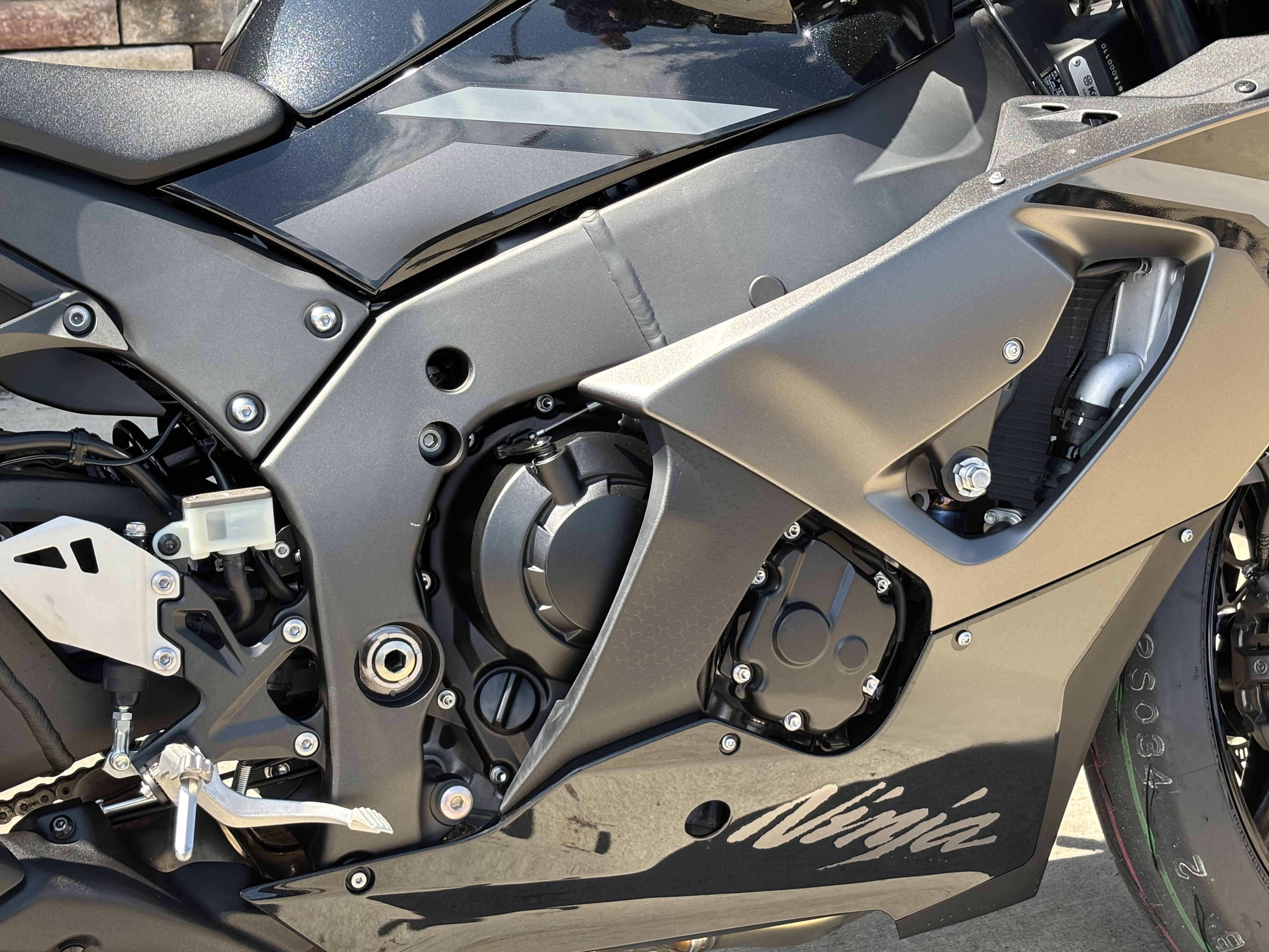2026 Kawasaki Ninja® ZX™-10R ABS in Columbia, Missouri - Photo 6