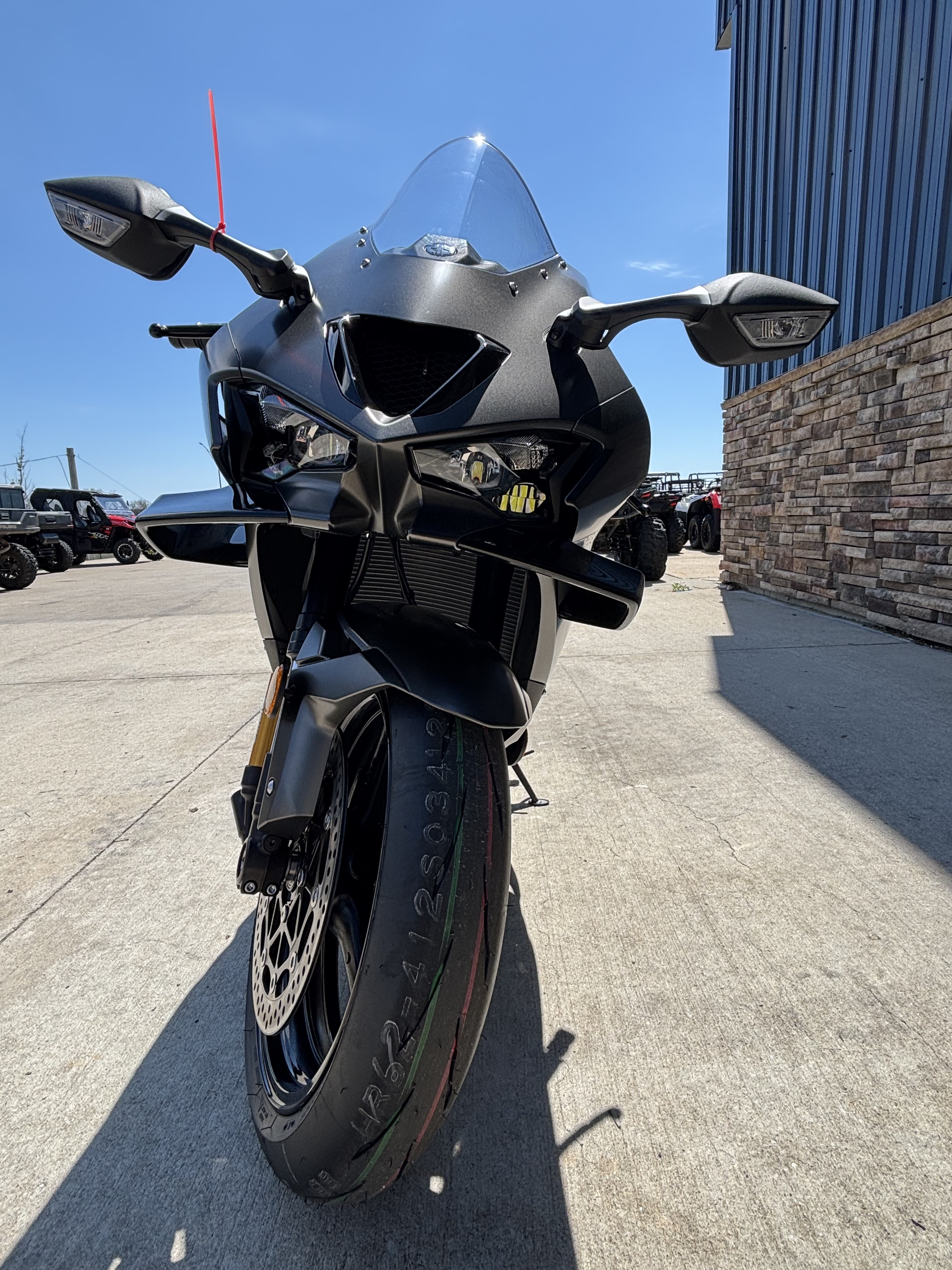2026 Kawasaki Ninja® ZX™-10R ABS in Columbia, Missouri - Photo 8