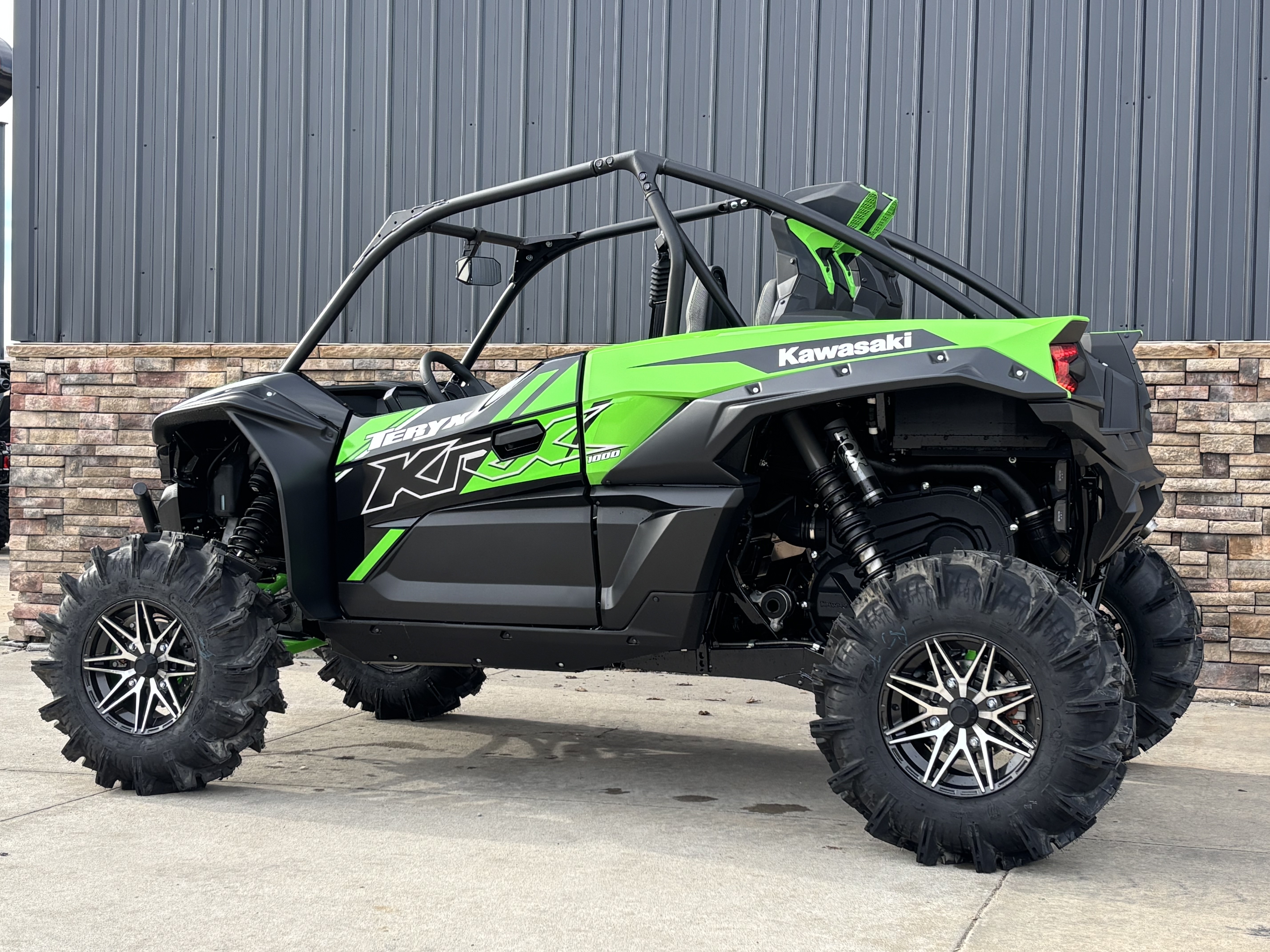 2025 Kawasaki Teryx KRX 1000 Lifted Edition in Columbia, Missouri - Photo 2