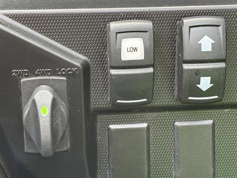 2025 Kawasaki Teryx KRX 1000 Lifted Edition in Columbia, Missouri - Photo 9