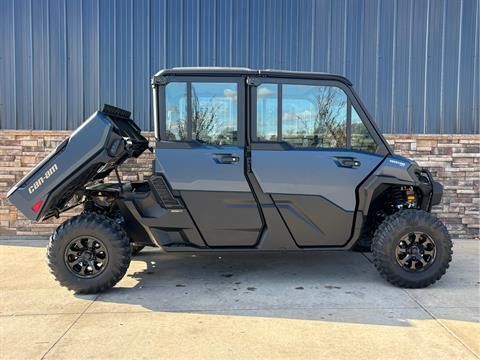 2026 Can-Am Defender MAX XT CAB HD11 in Columbia, Missouri - Photo 8