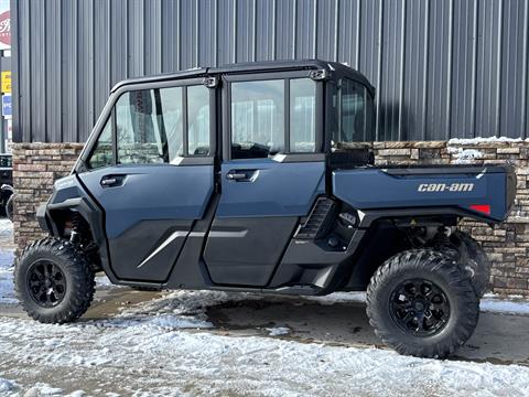 2026 Can-Am Defender MAX XT CAB HD11 in Columbia, Missouri - Photo 3