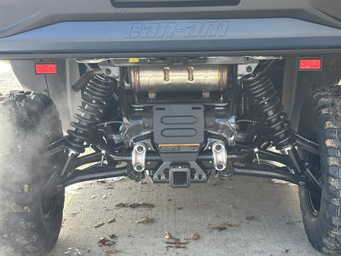 2026 Can-Am Defender MAX XT CAB HD11 in Columbia, Missouri - Photo 5