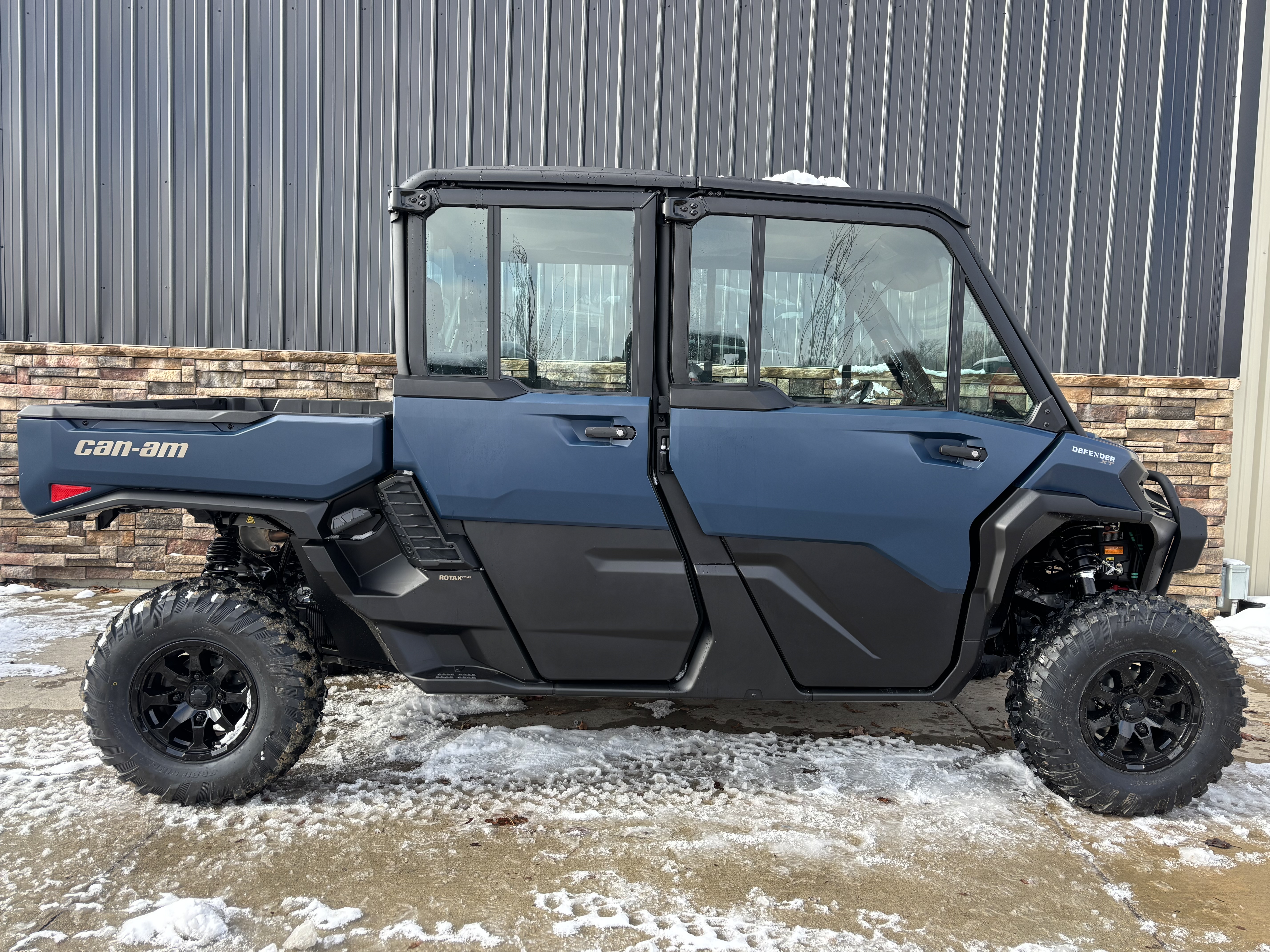 2026 Can-Am Defender MAX XT CAB HD11 in Columbia, Missouri - Photo 17