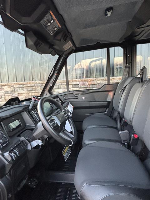 2026 Can-Am Defender MAX XT CAB HD11 in Columbia, Missouri - Photo 8