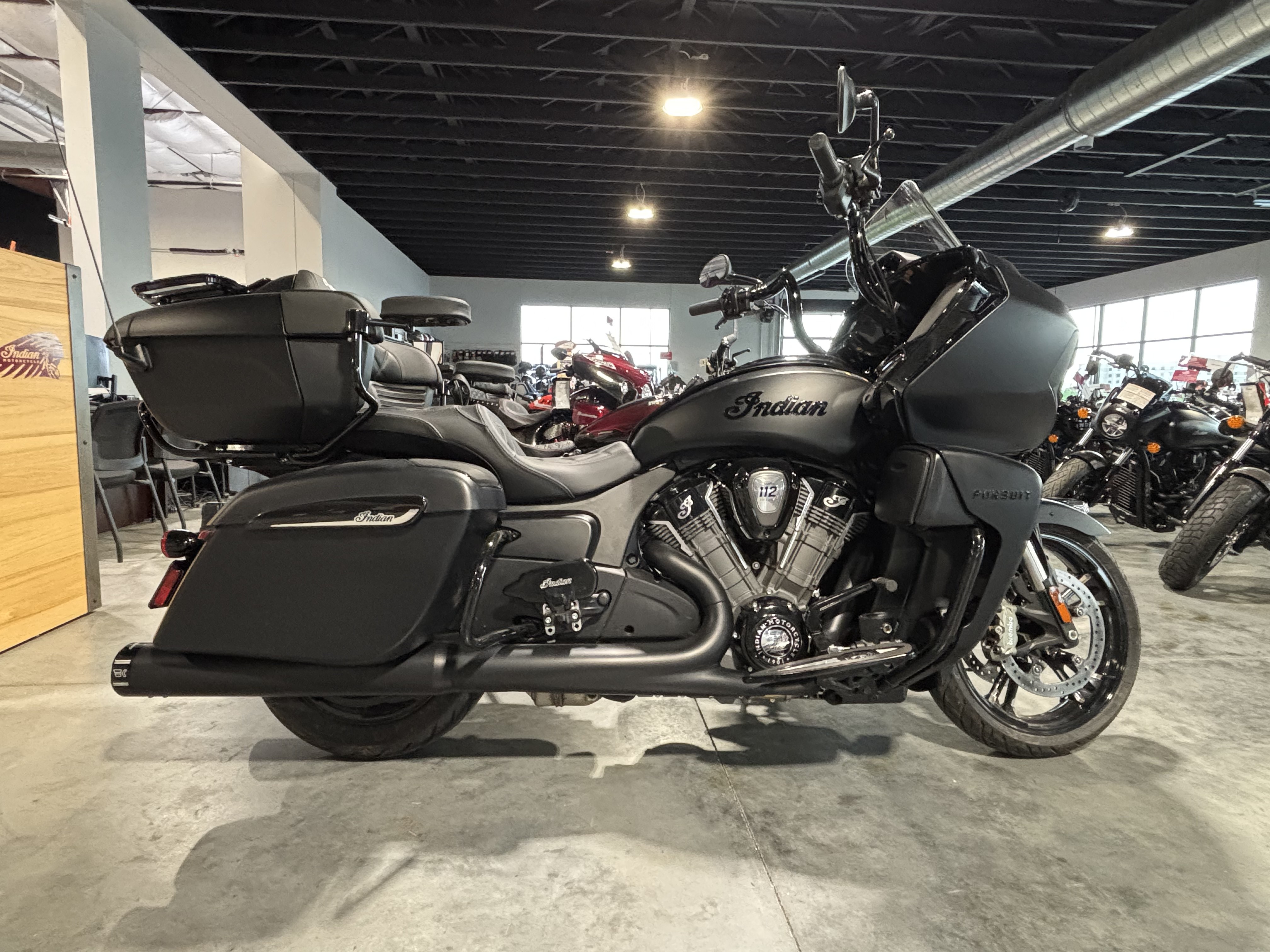 New 2025 Indian Motorcycle Pursuit® Elite, Columbia MO | Specs