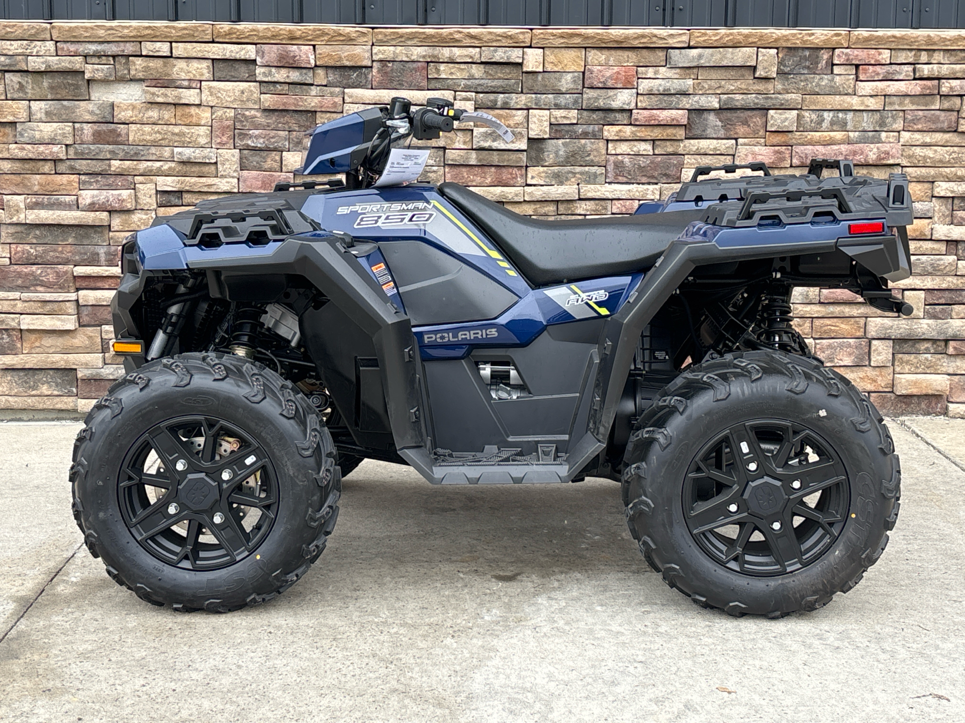 2025 Polaris Sportsman 850 Premium in Columbia, Missouri - Photo 1