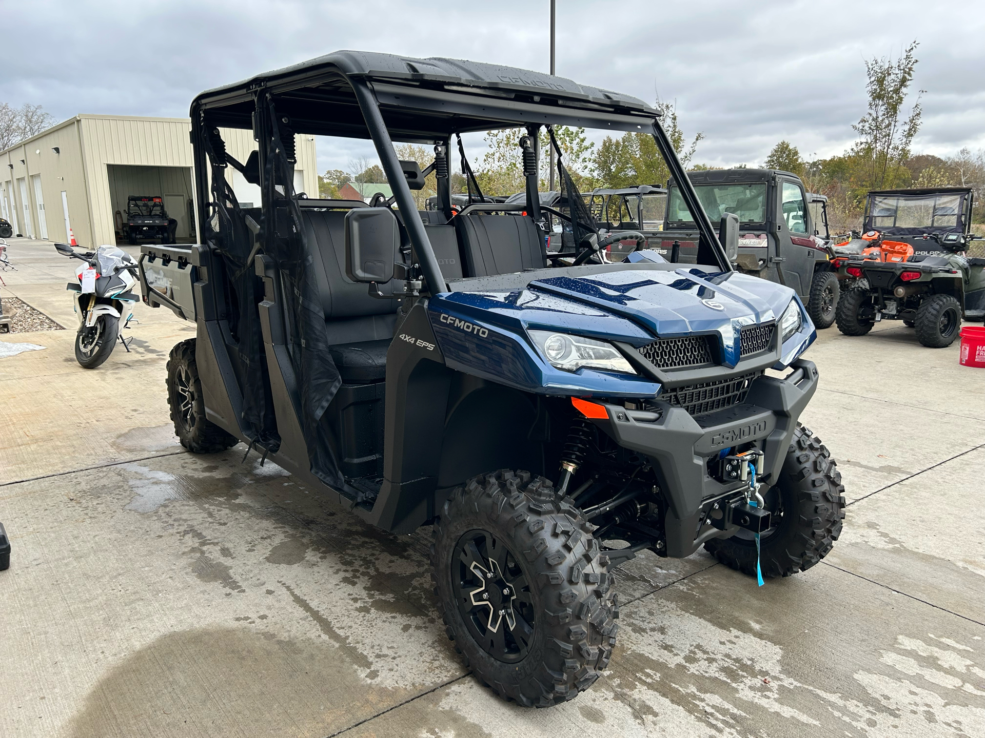 2024 CFMOTO UForce 1000 XL in Columbia, Missouri - Photo 3