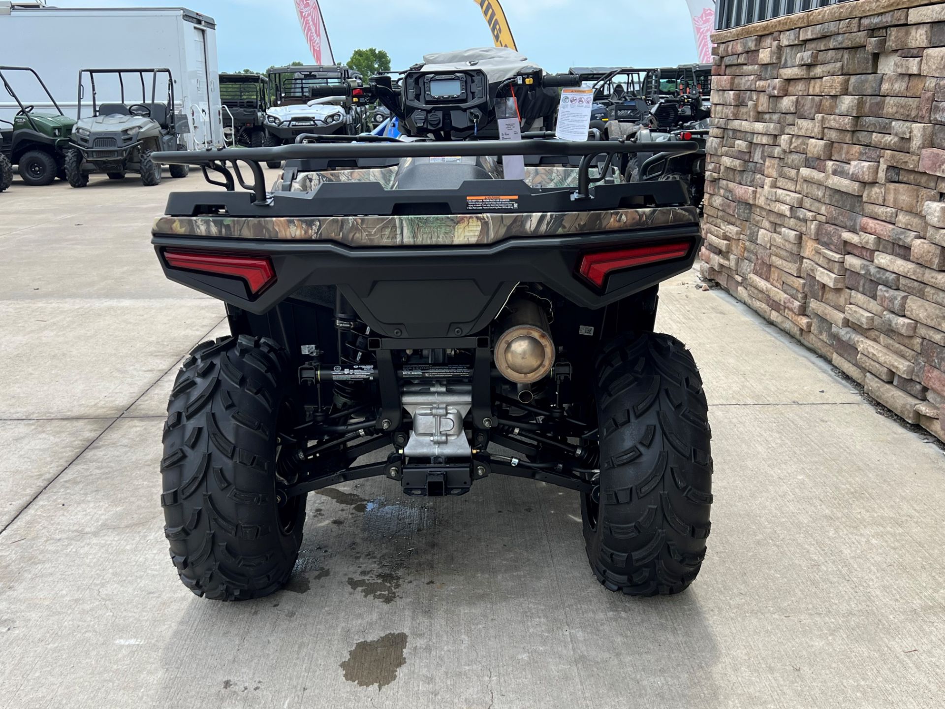 2025 Polaris Sportsman 570 EPS in Columbia, Missouri - Photo 4