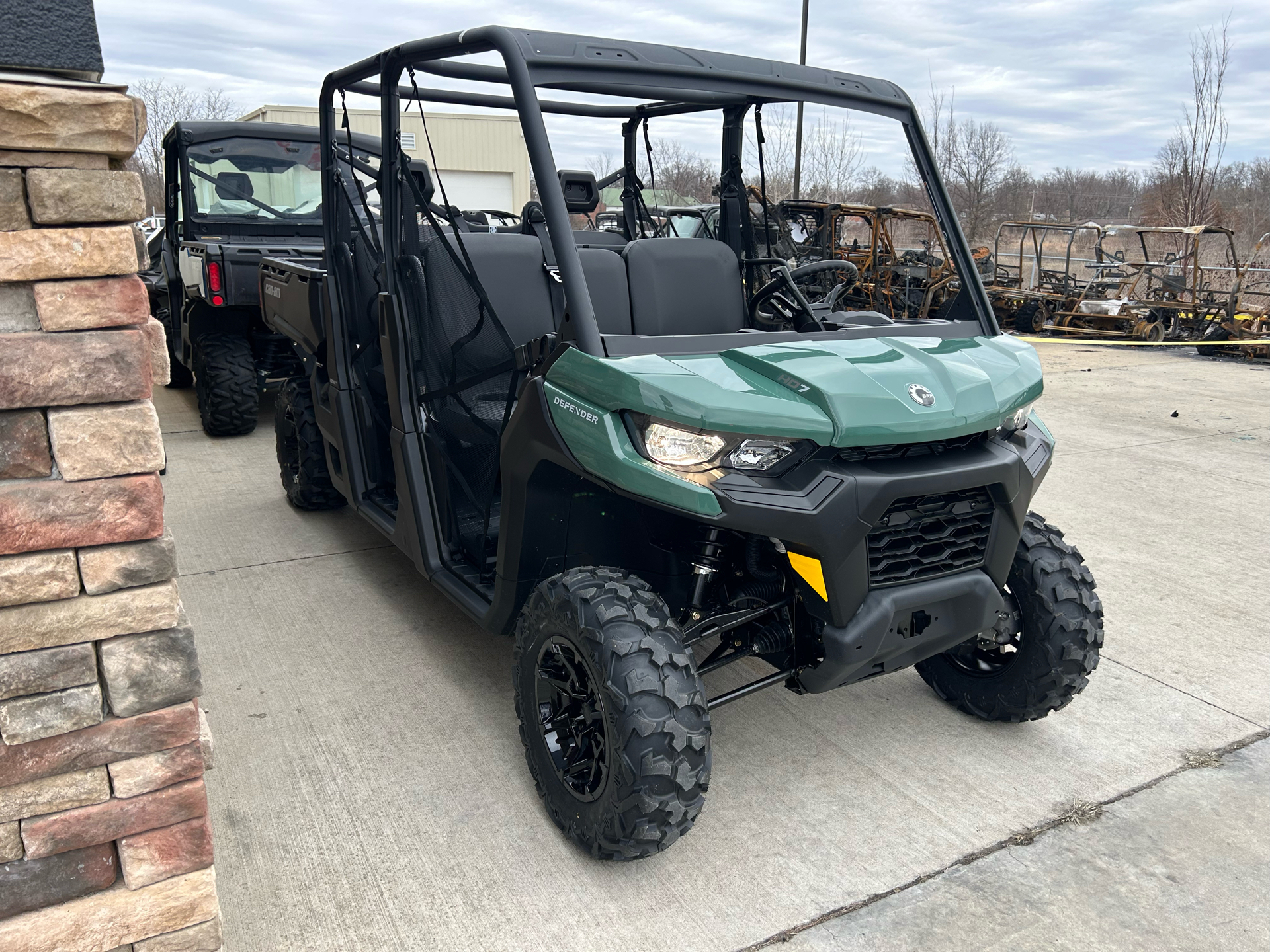 2025 Can-Am Defender MAX DPS HD7 in Columbia, Missouri - Photo 3