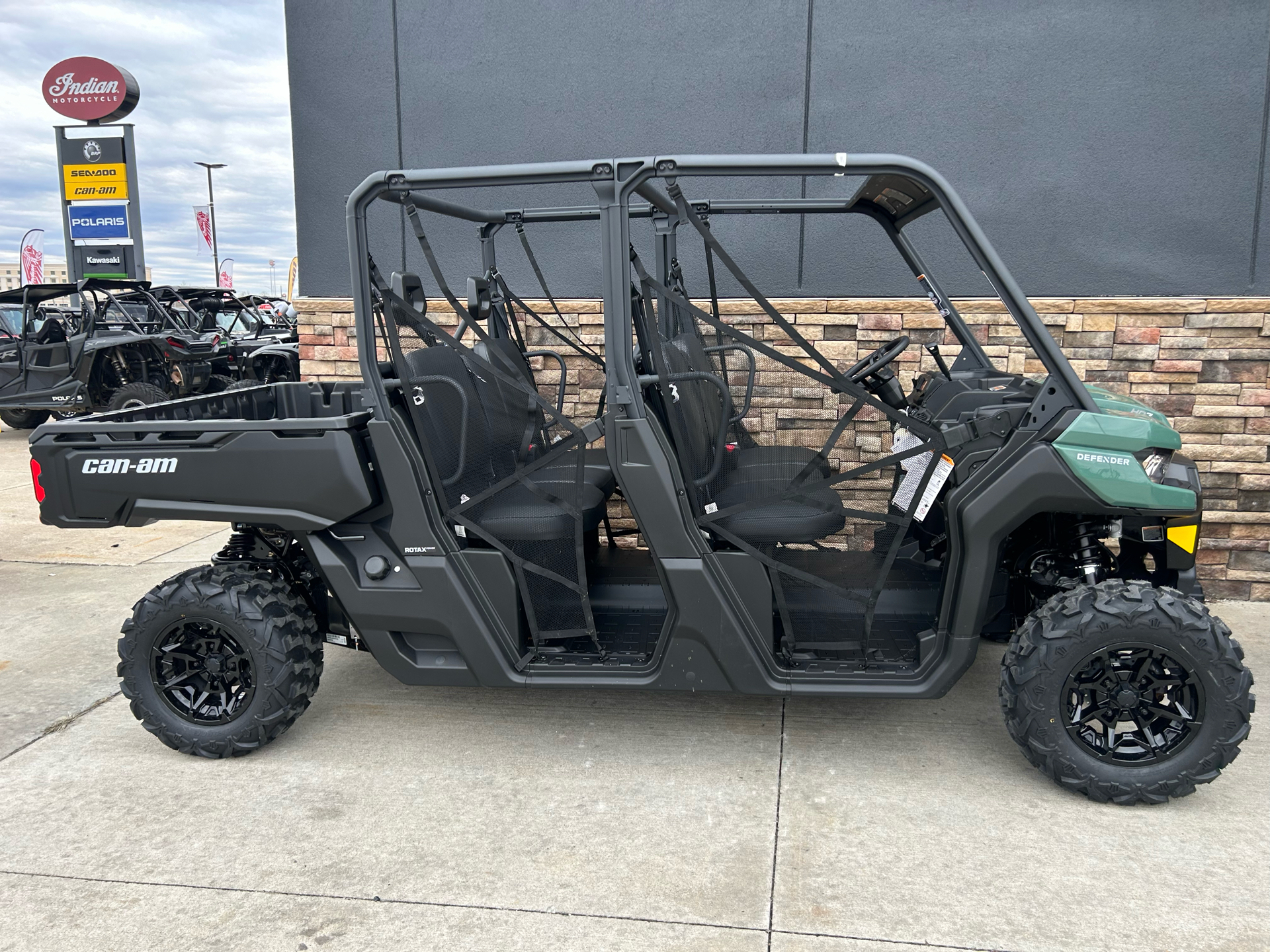 2025 Can-Am Defender MAX DPS HD7 in Columbia, Missouri - Photo 10