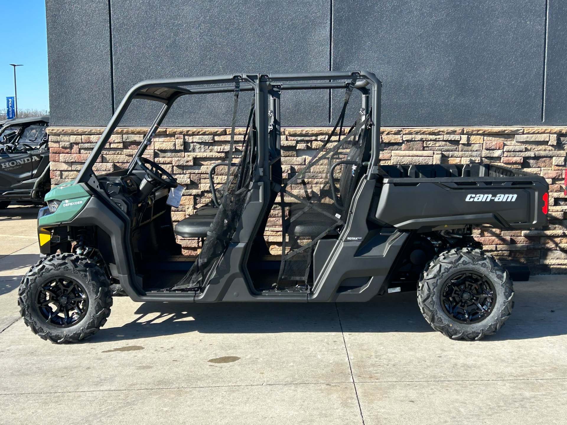 2025 Can-Am Defender MAX DPS HD7 in Columbia, Missouri - Photo 1