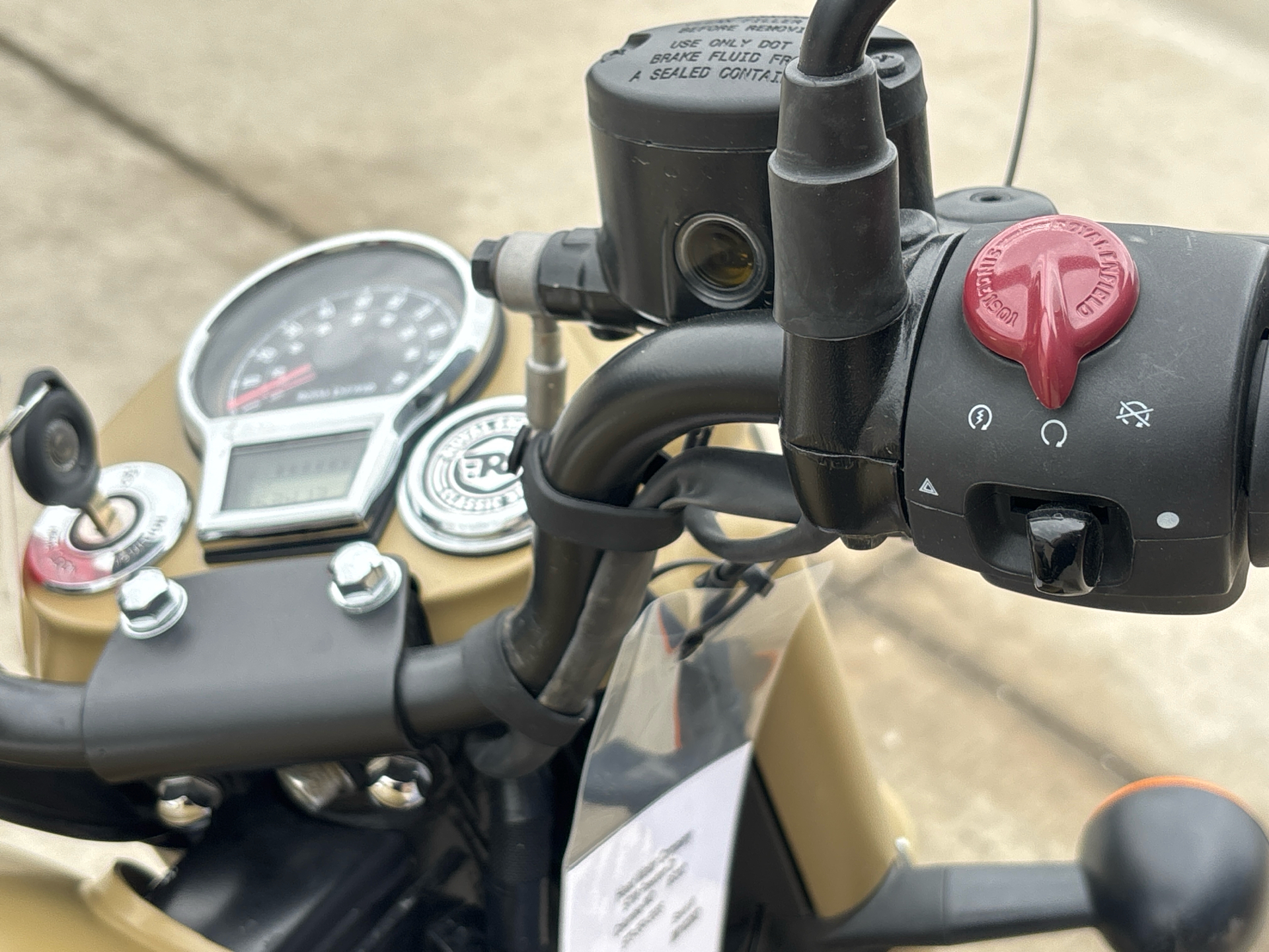 2022 Royal Enfield Classic 350 in Columbia, Missouri - Photo 7