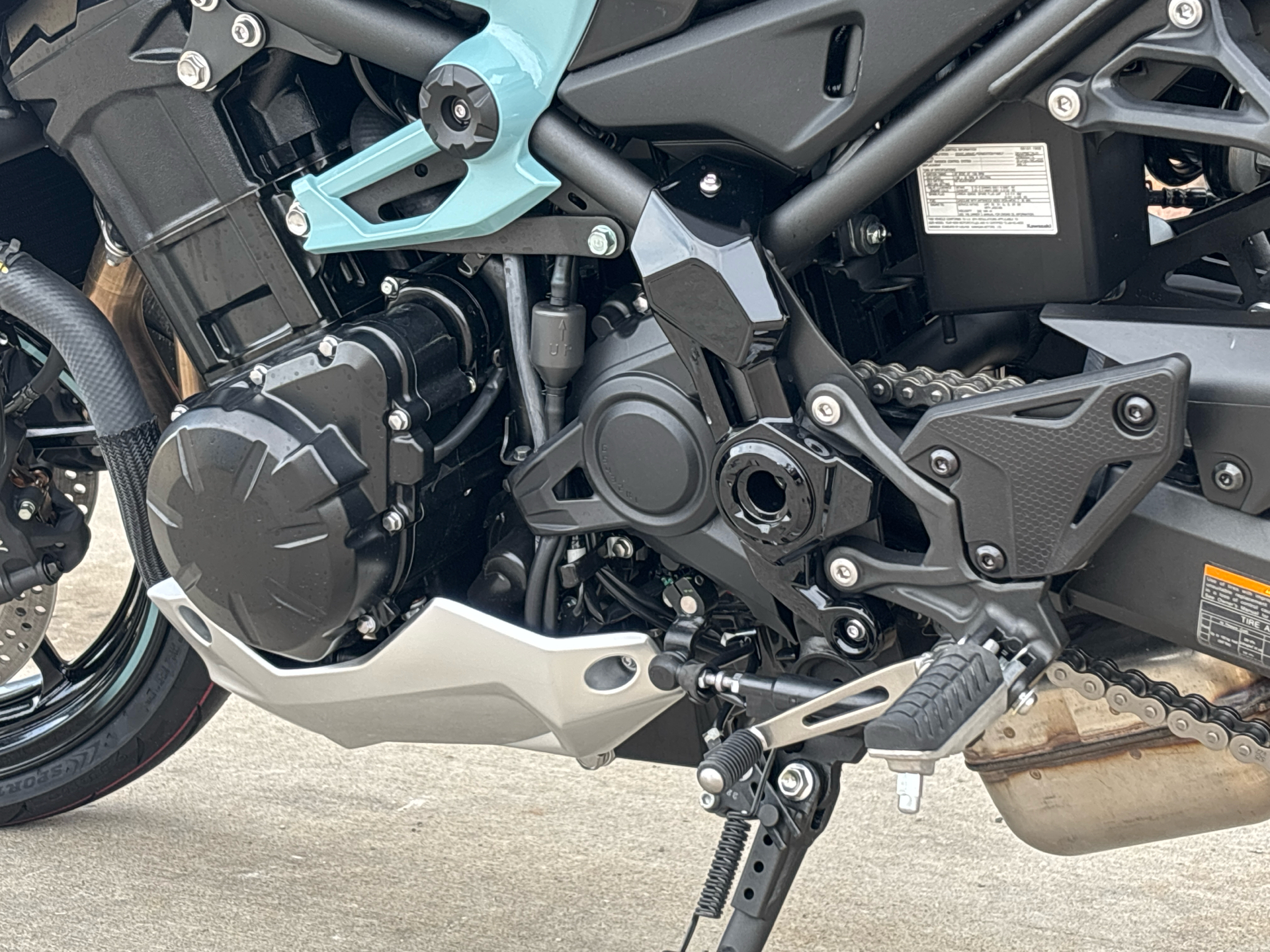 2025 Kawasaki Z900 ABS in Columbia, Missouri - Photo 4