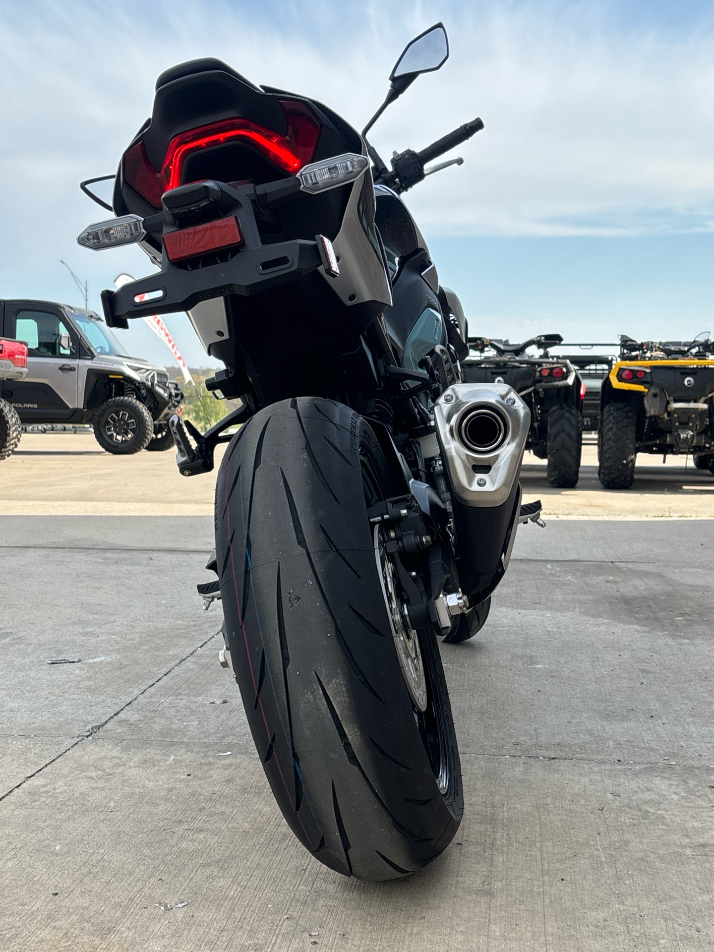 2025 Kawasaki Z900 ABS in Columbia, Missouri - Photo 9
