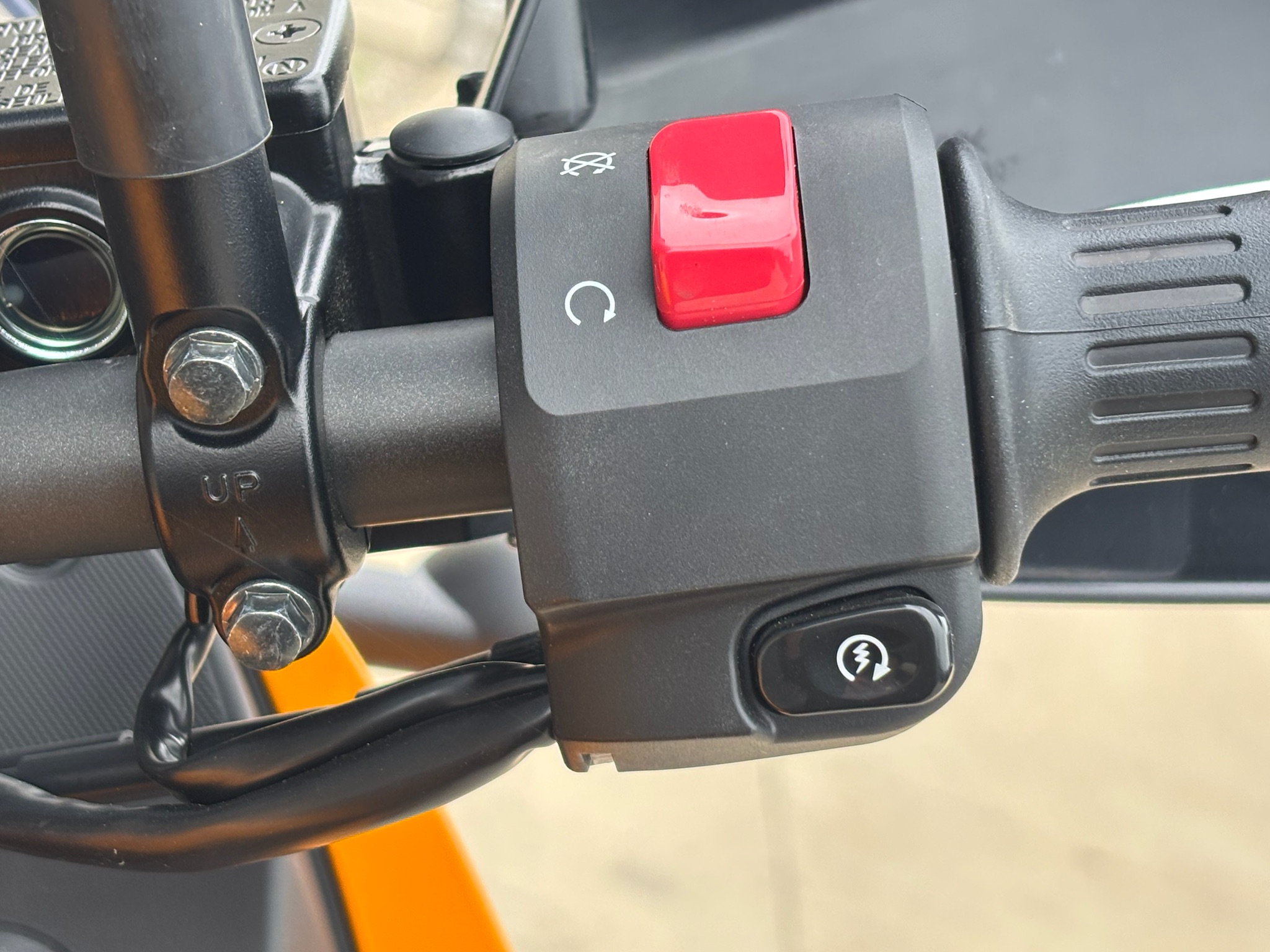 2026 Kawasaki KLR®650 10