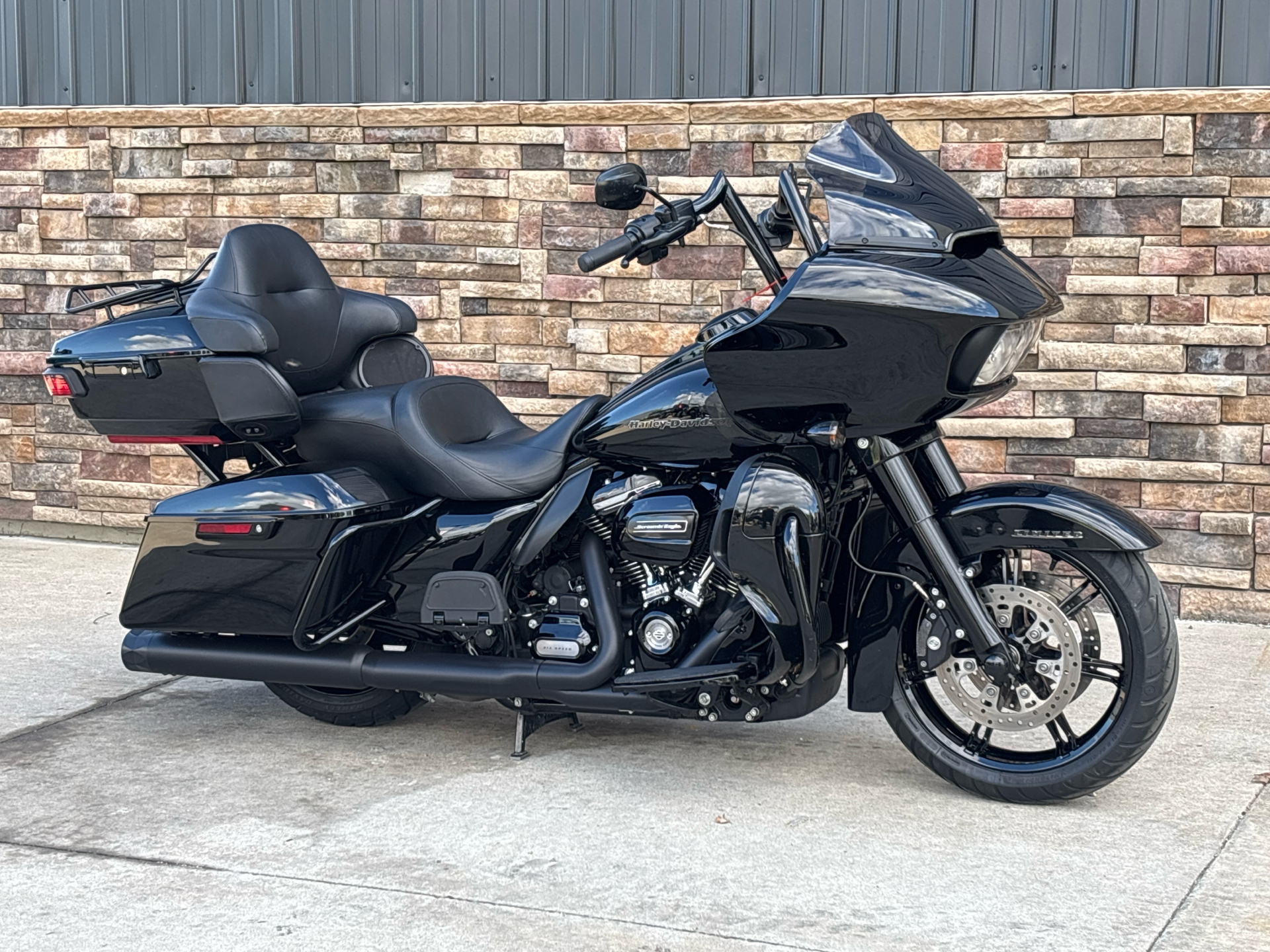 2020 Harley-Davidson Road Glide® Limited in Columbia, Missouri - Photo 3