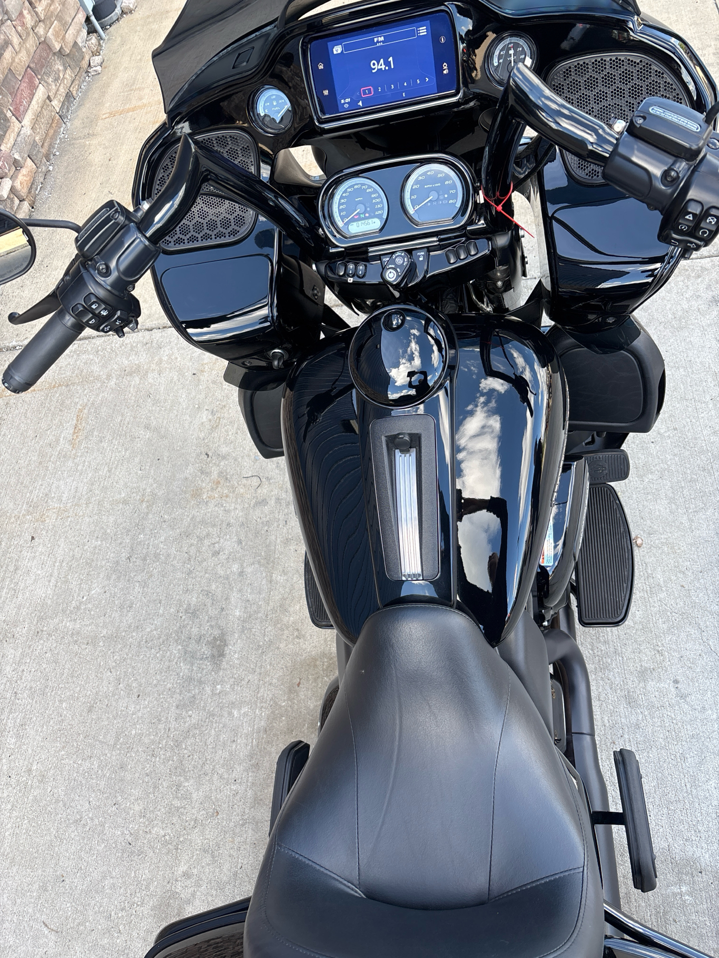 2020 Harley-Davidson Road Glide® Limited in Columbia, Missouri - Photo 12