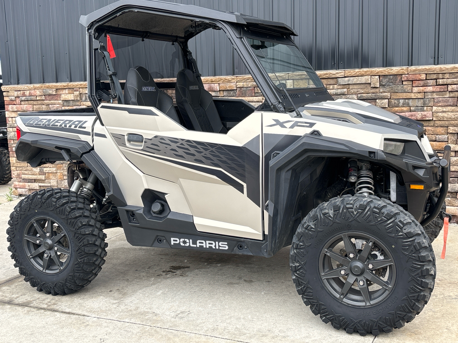 2024 Polaris General XP 1000 Premium in Columbia, Missouri - Photo 2
