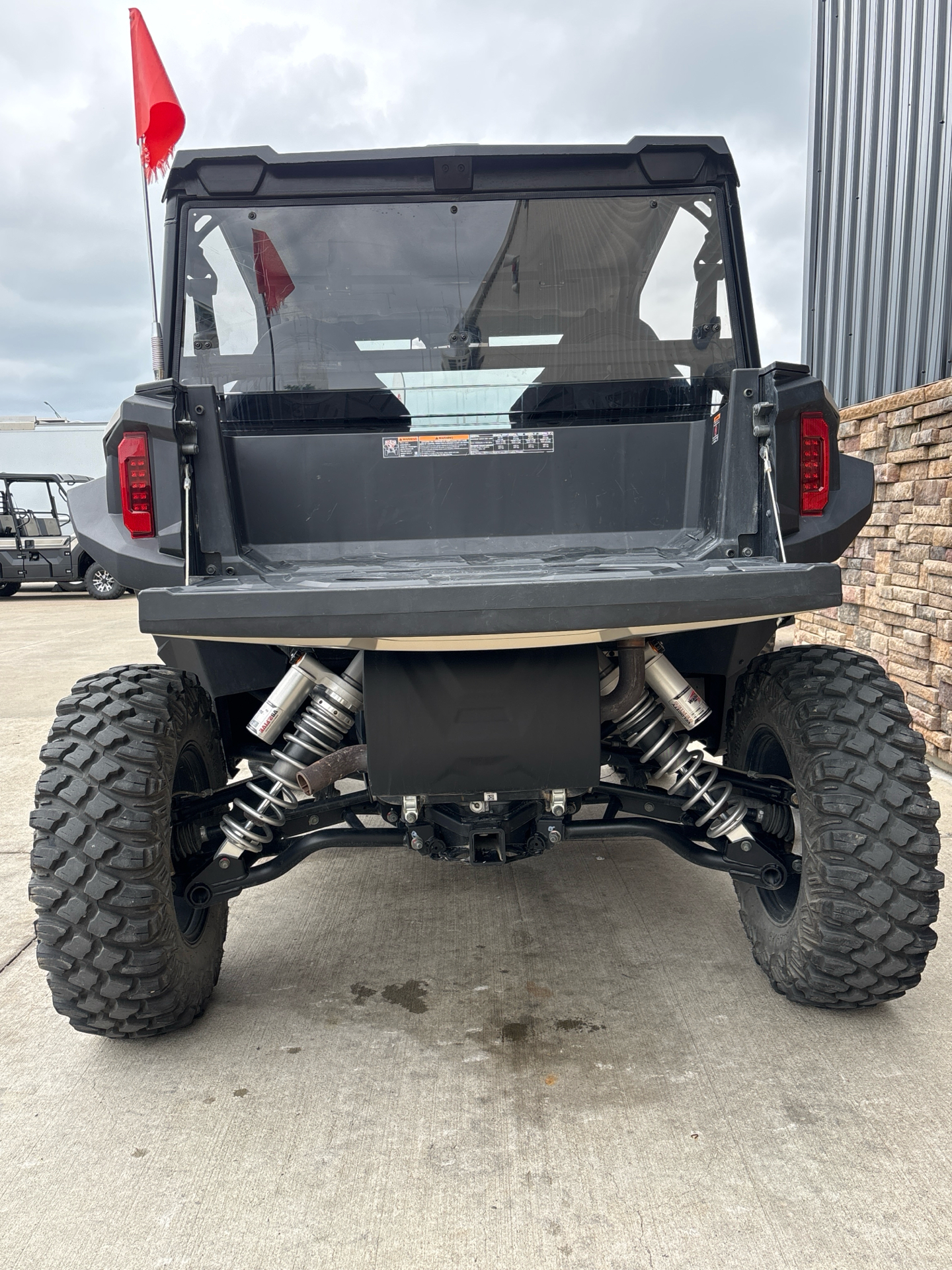 2024 Polaris General XP 1000 Premium in Columbia, Missouri - Photo 11